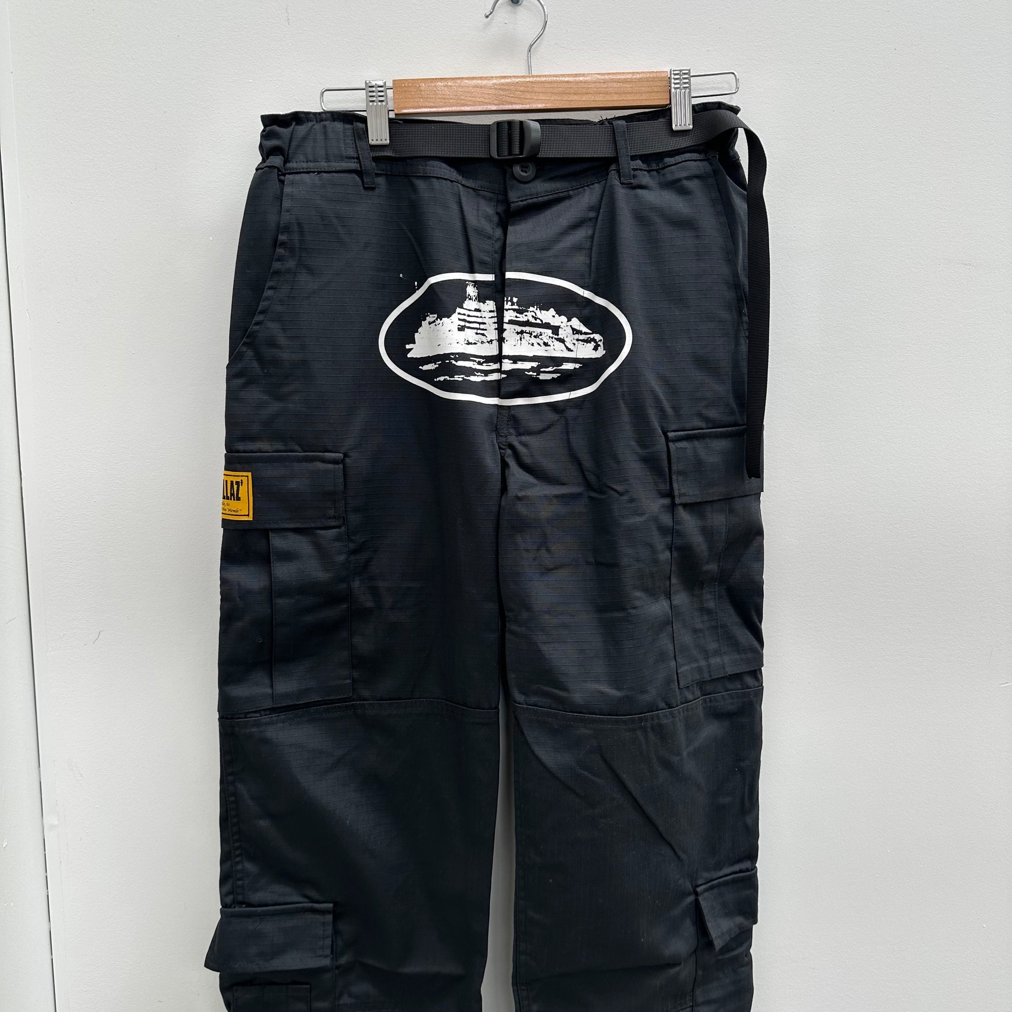 Corteiz Guerillaz Cargo Pants Black White (Size S)