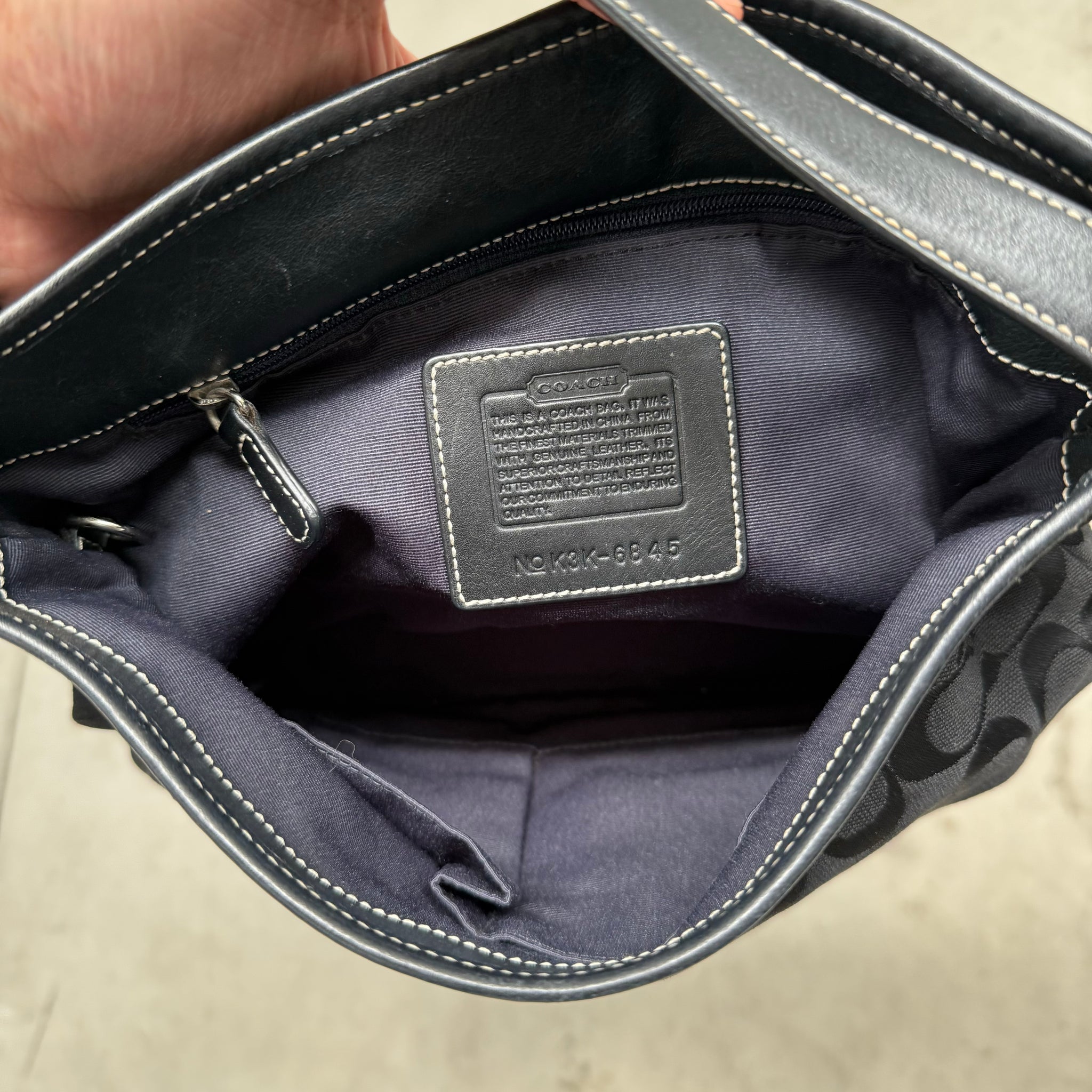 Coach Hobo Signature Clip Canvas Handbag 'Black'