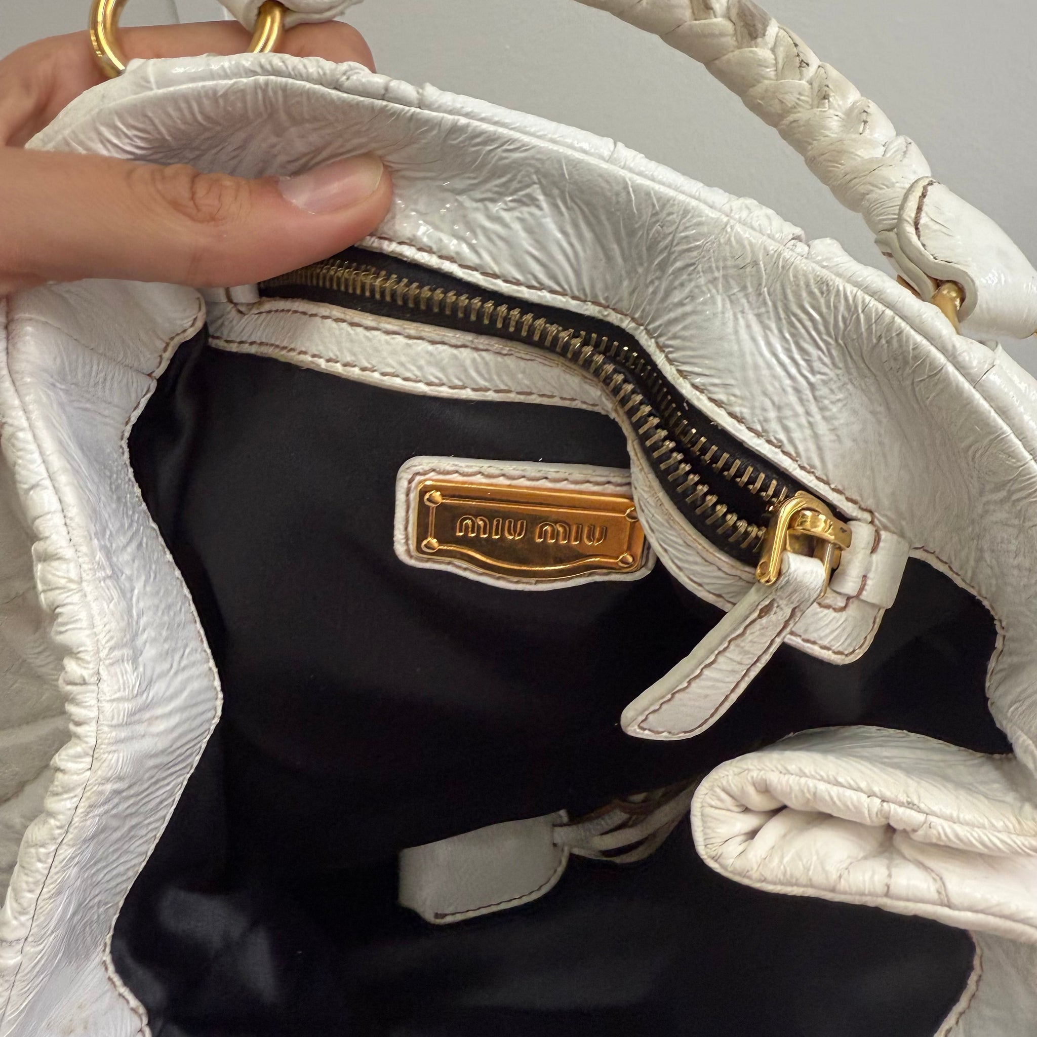 Miu Miu Matelassé White Leather Bag with Gold Hardware