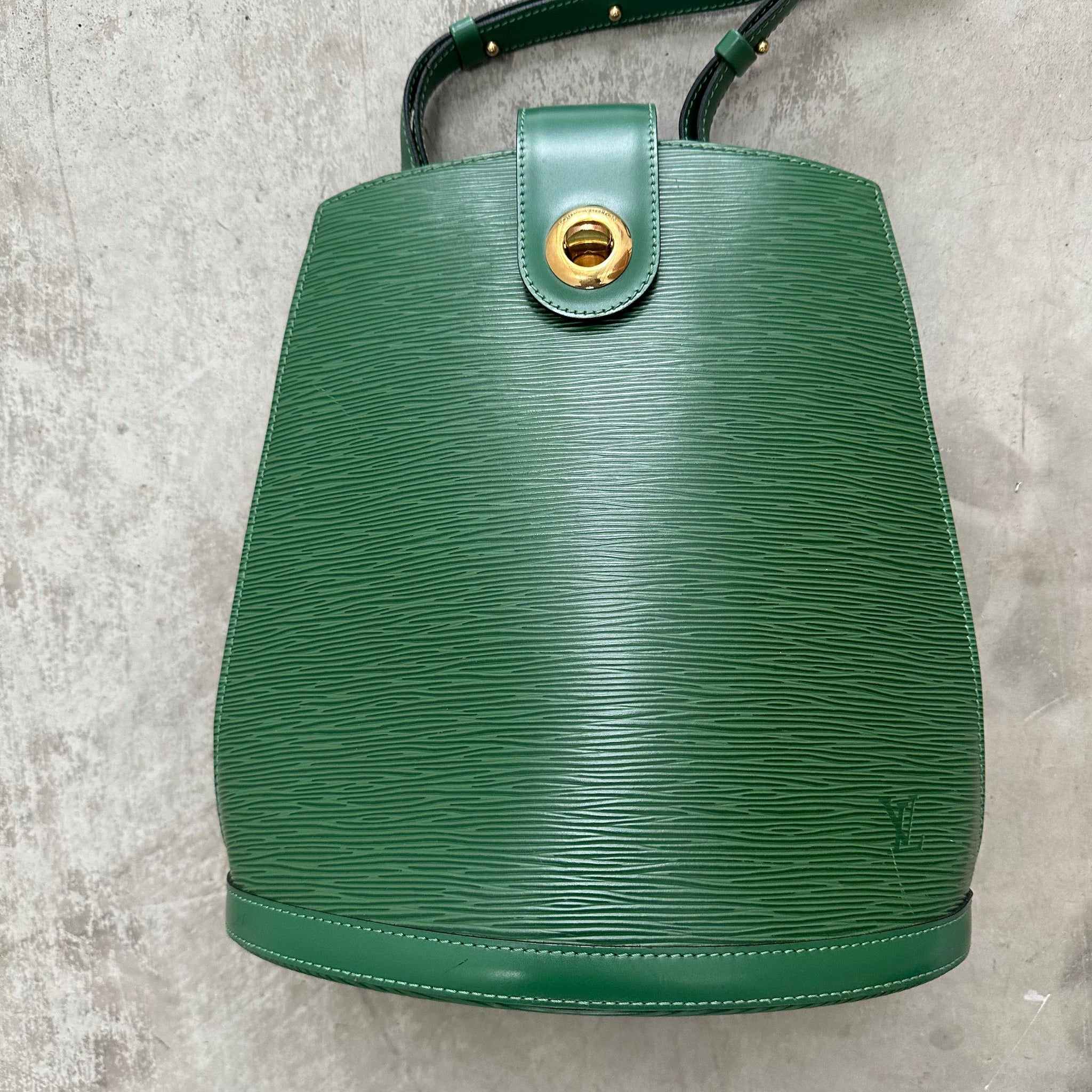 Louis Vuitton Epi Cluny Shoulder Bag Green