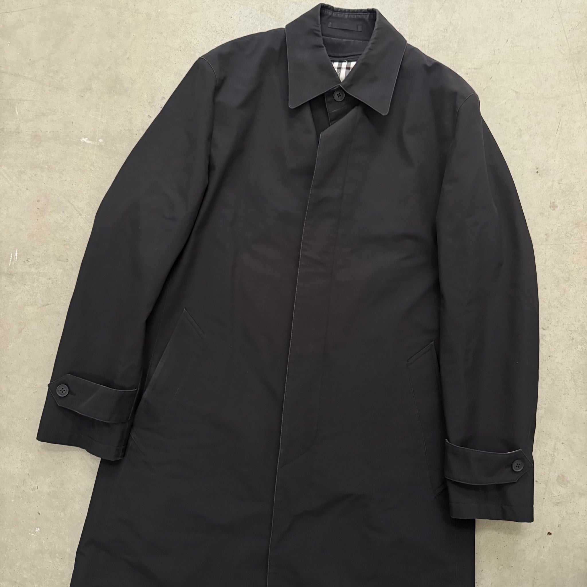 Burberry Black Label Vintage Long Coat (Size L) – Curated by Charbel