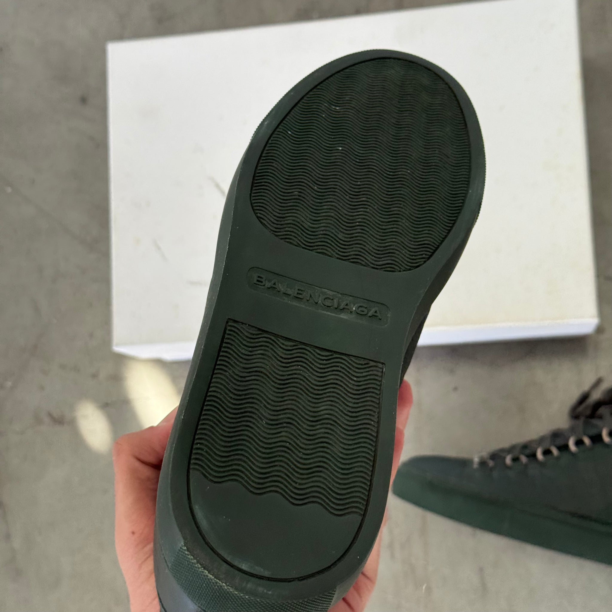 Balenciaga Arena Leather Low Sneaker Dark Green (EU41/US8)