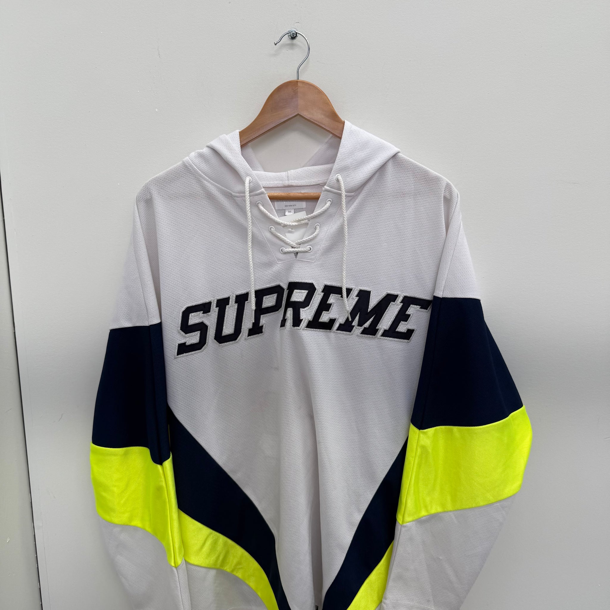 Supreme Hooded Hockey Jersey Shirt Hoodie White (Size M)