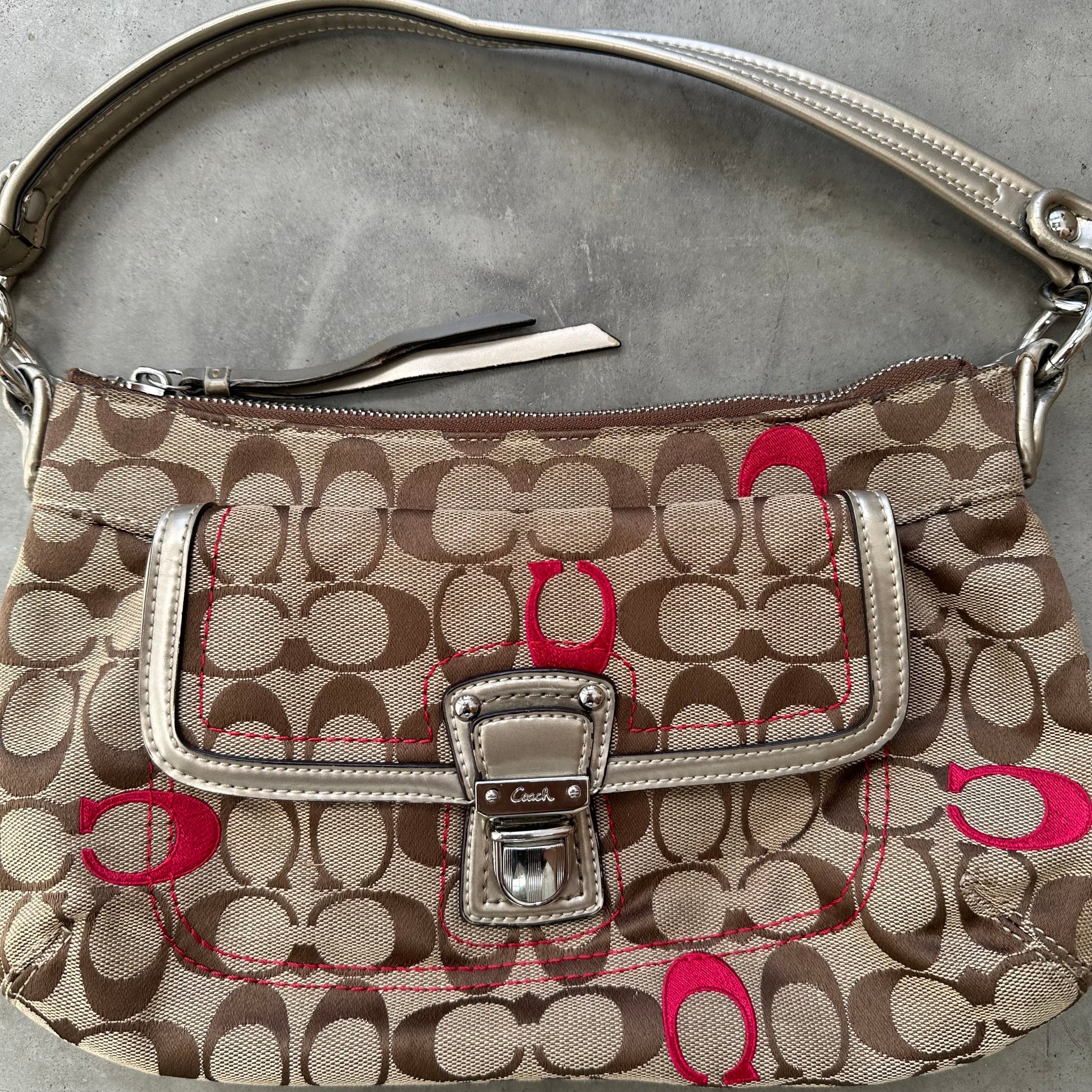 Coach Embroidered Signature Hand Bag Beige/Red