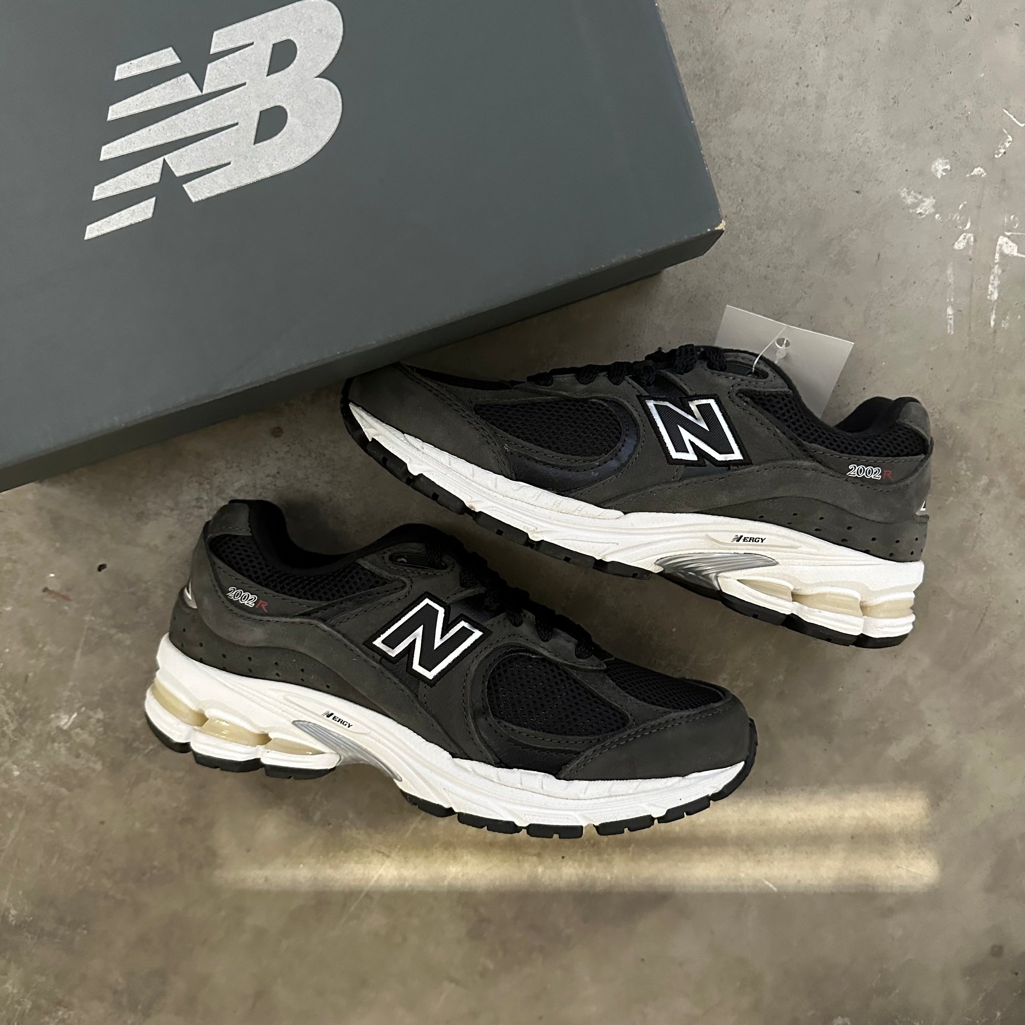 New Balance 2002 Dark Grey (US4.5 MENS /6 WOMENS)