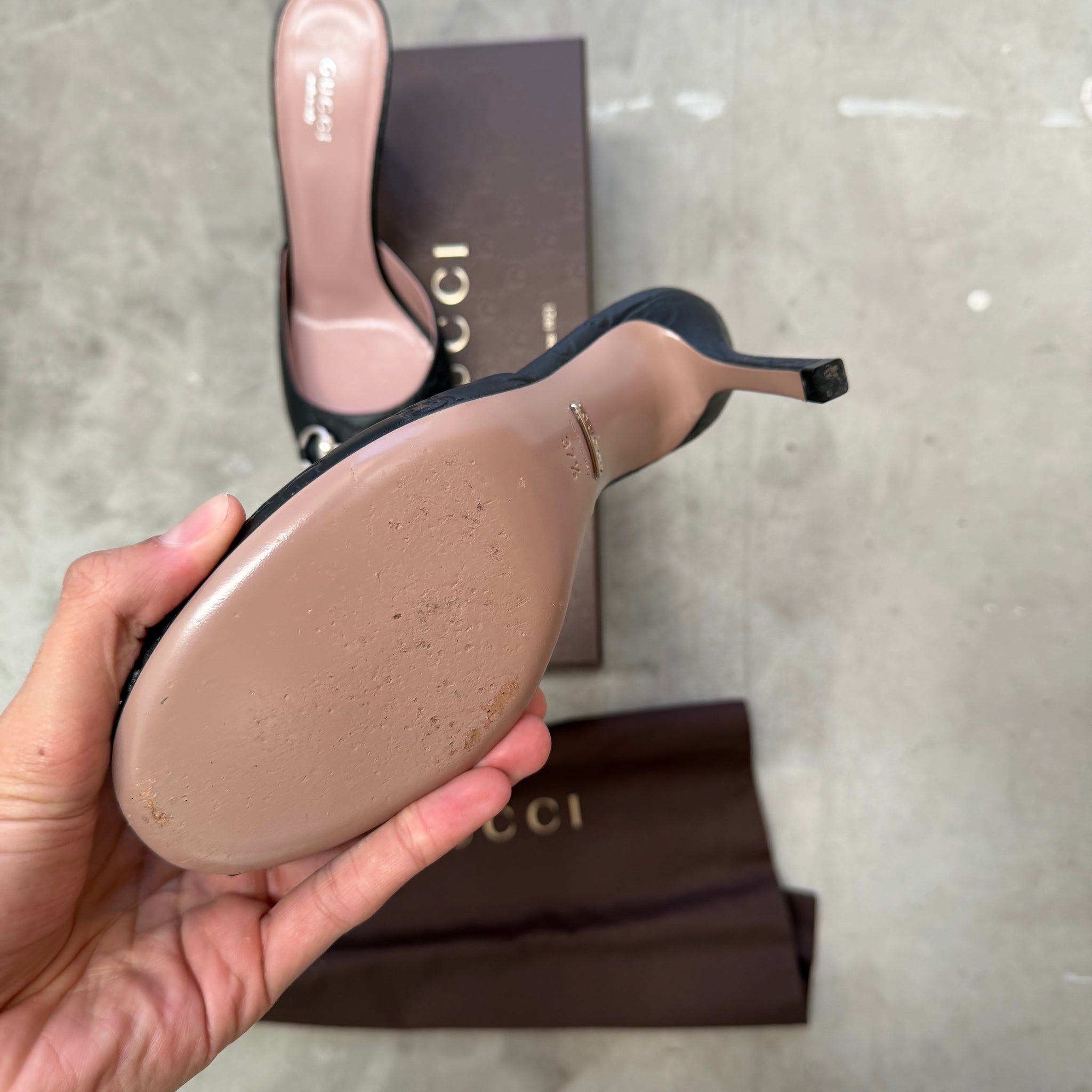 Gucci Black Guccissima Leather Horsebit Heels (Size 37.5)