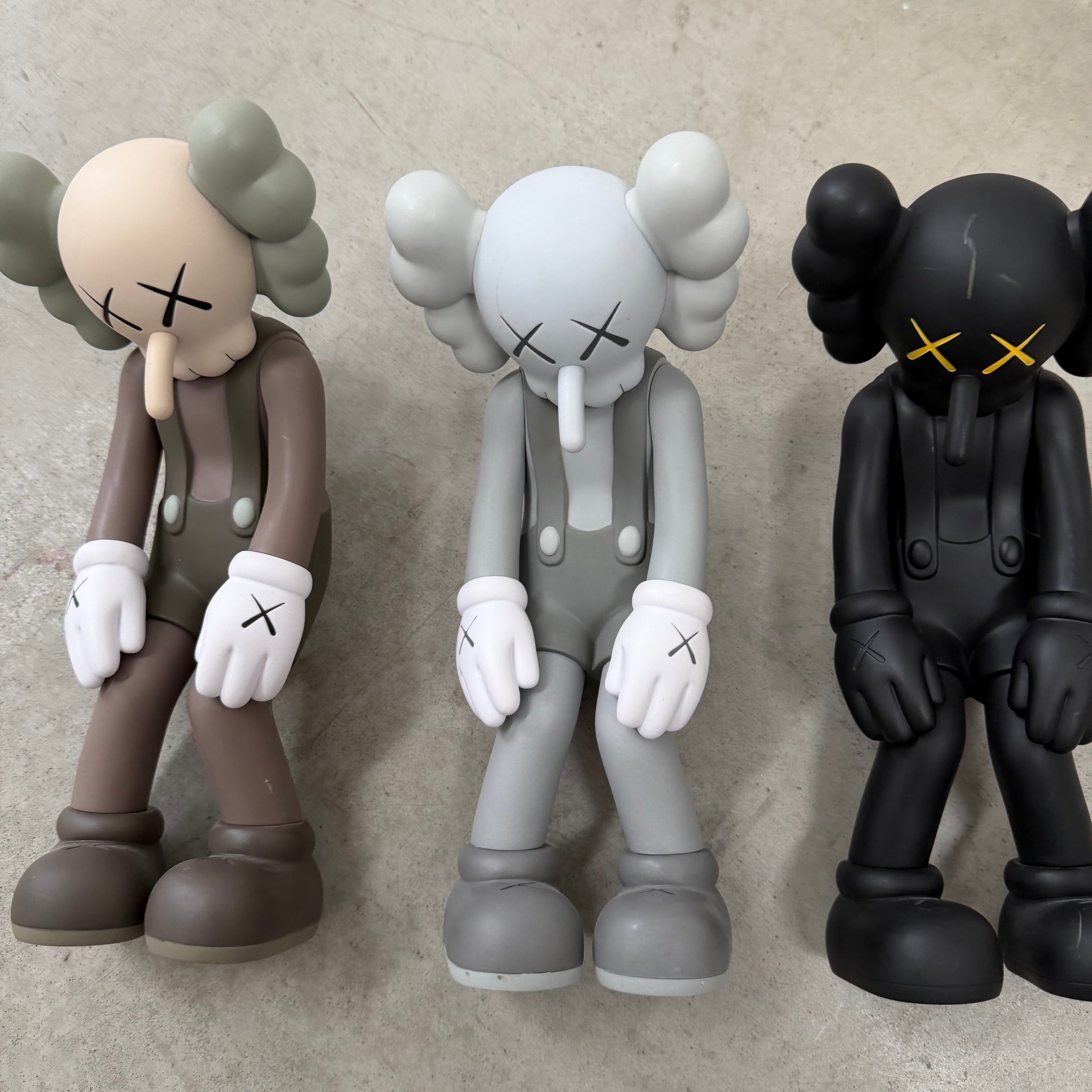 Kaws Small Lie Companion Vinyl Figure (Set of 3)