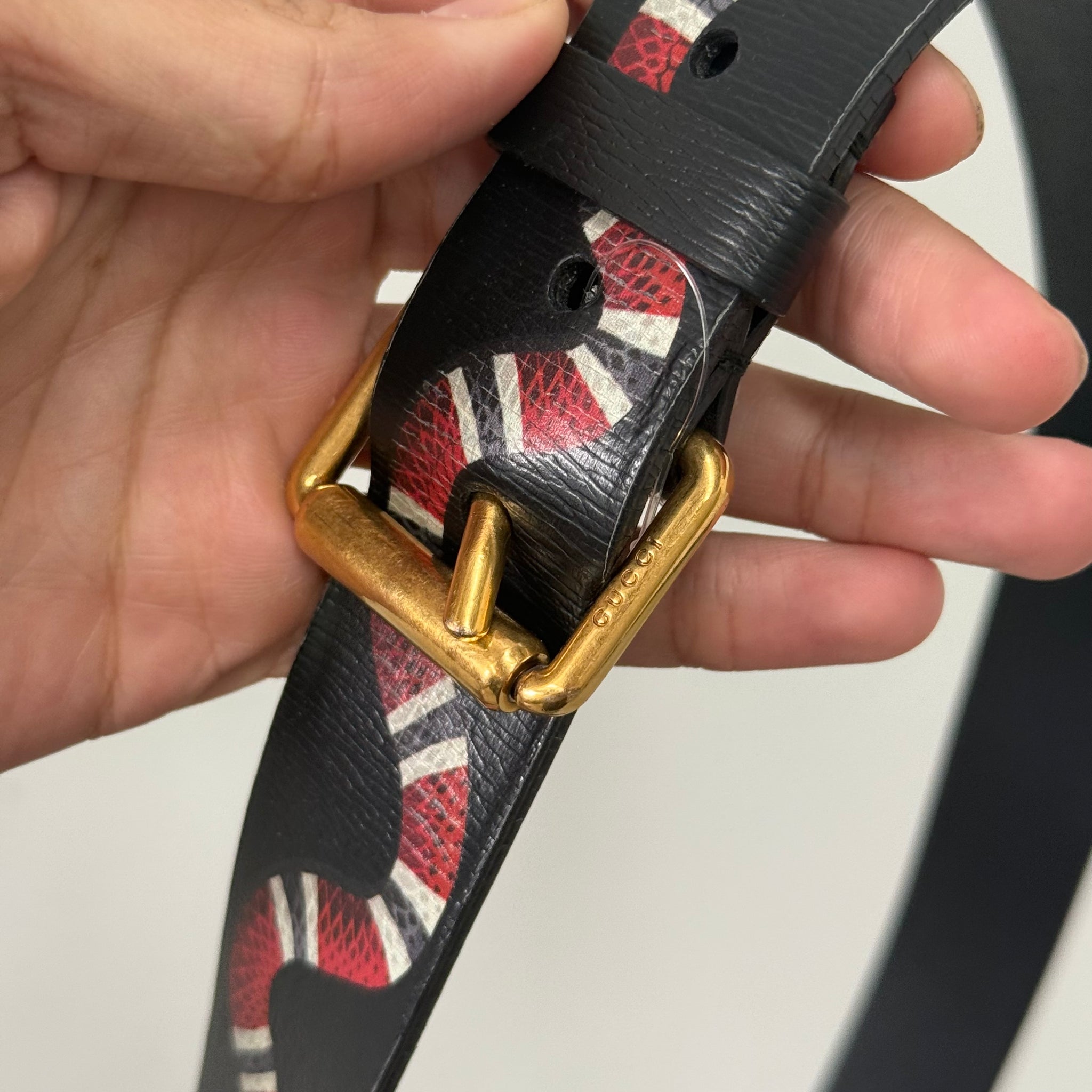 Gucci Leather Snake Black Belt (W36)