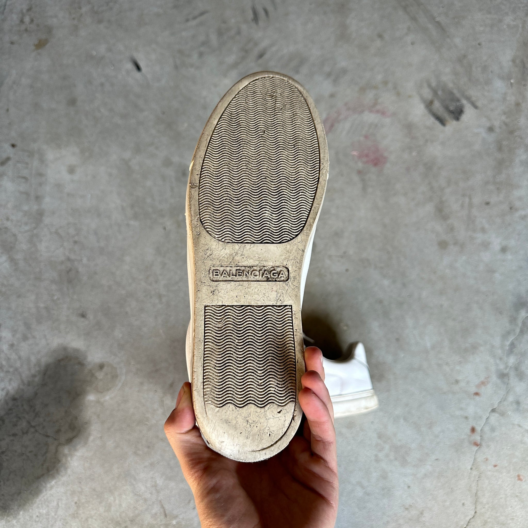 Balenciaga Arena Low White Canvas (EU 41 / US8)