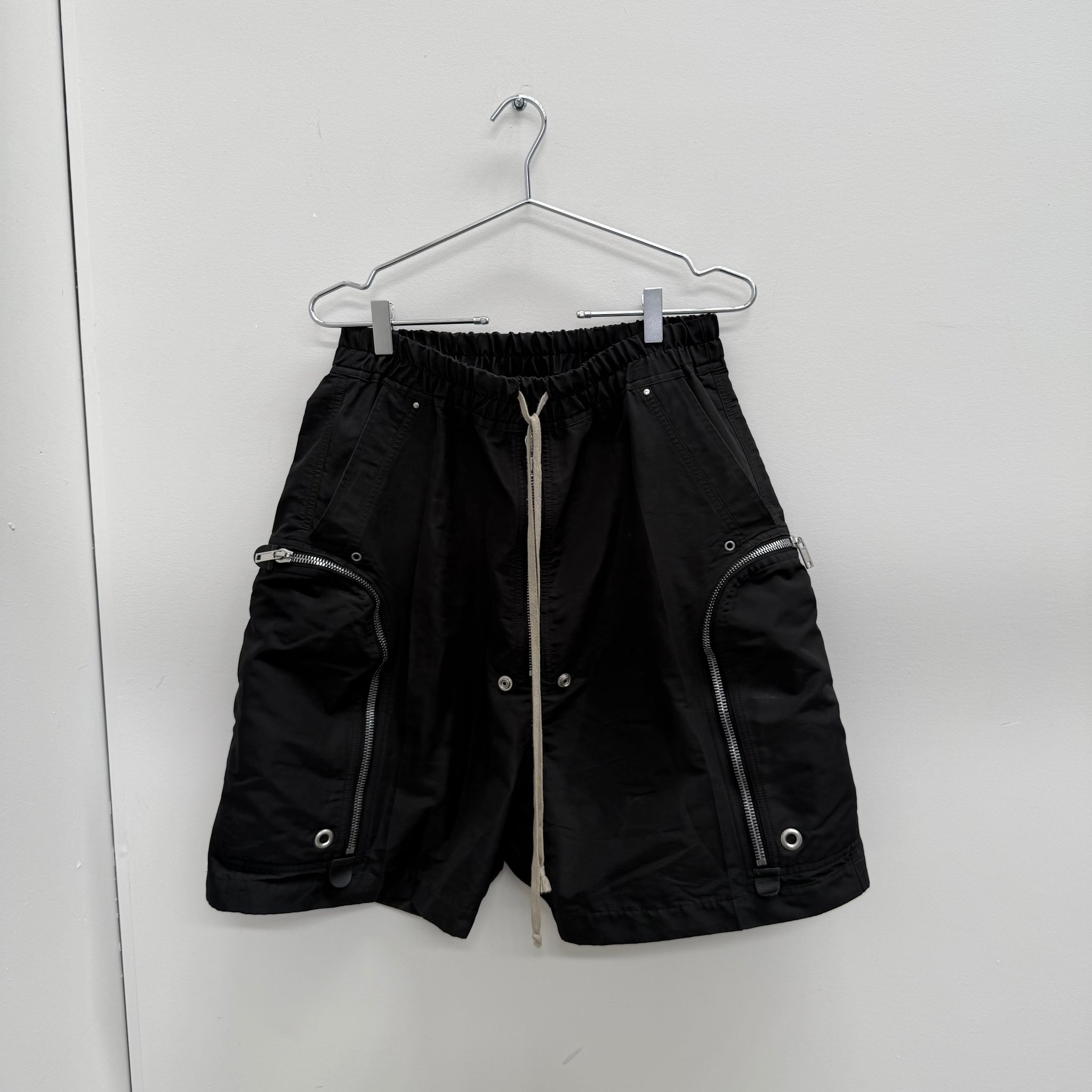 Rick Owens FW24 Bauhaus Bela Shorts In Black (Size 48)
