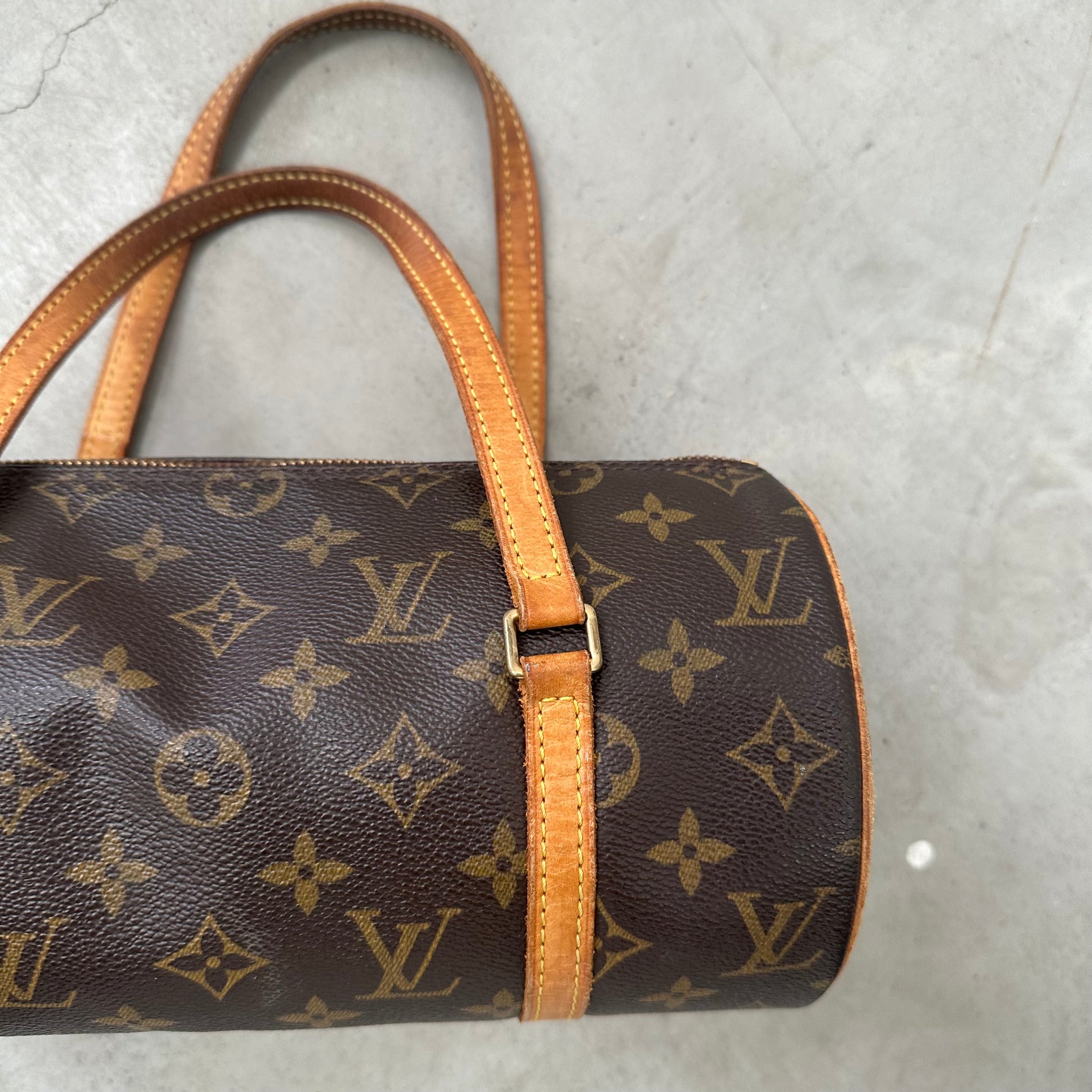 Louis Vuitton Papillon Monogram 26 Handbag