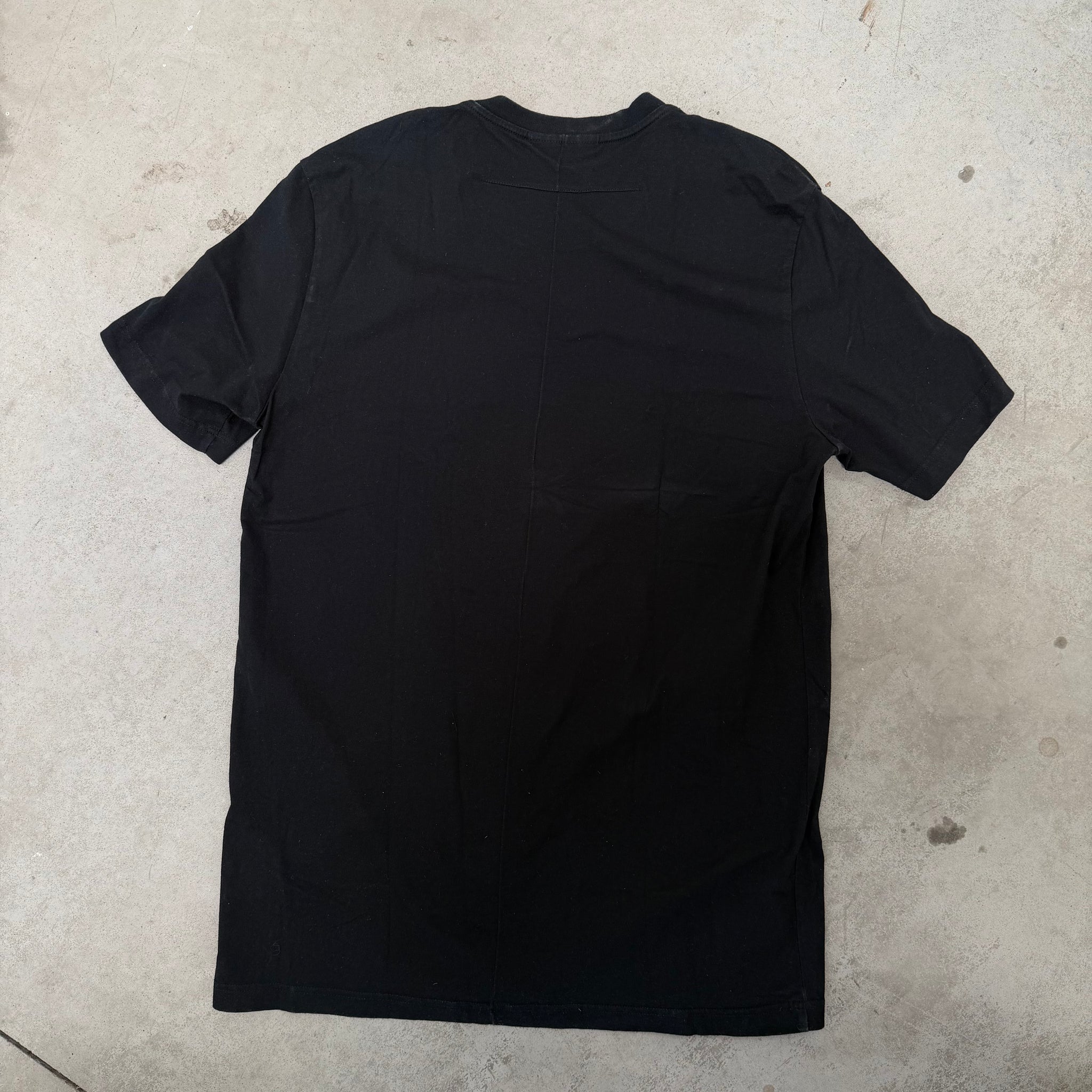 Givenchy All Over Star Print T Shirt Black (Size L)