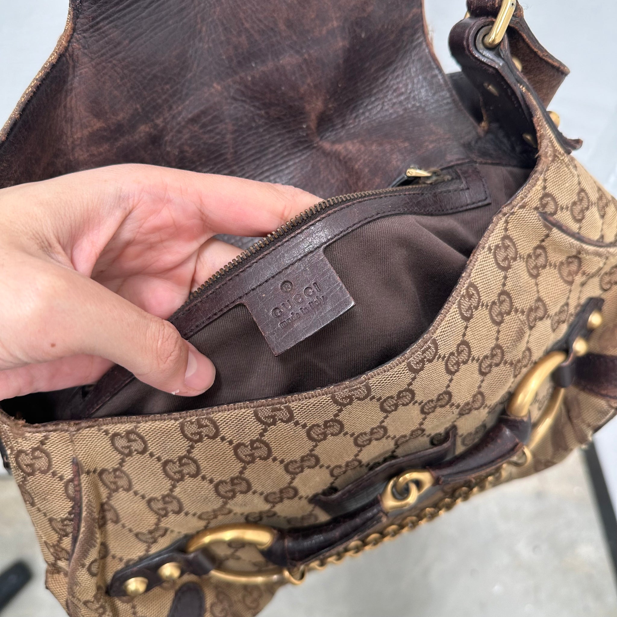 Gucci GG Horsebit Beige Shoulder Bag