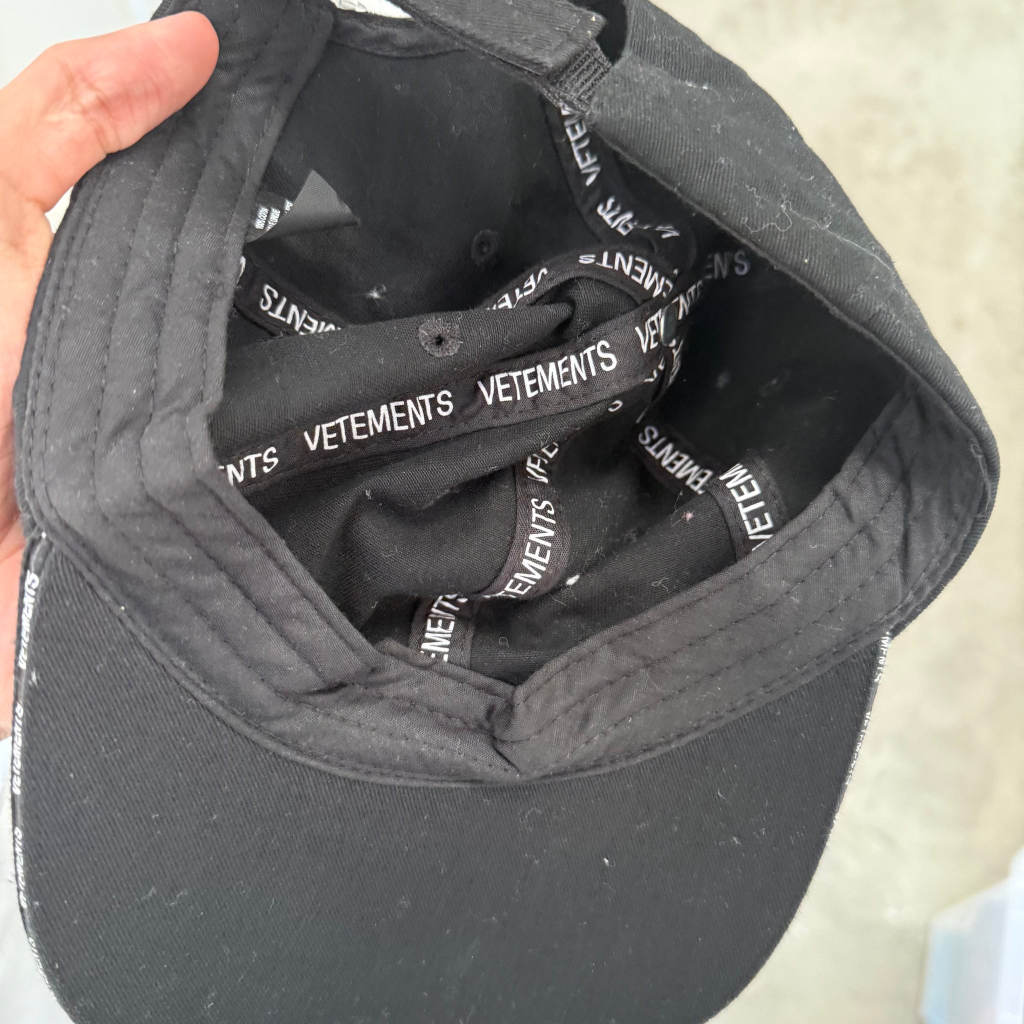 Vetements Genetically Modified Hat