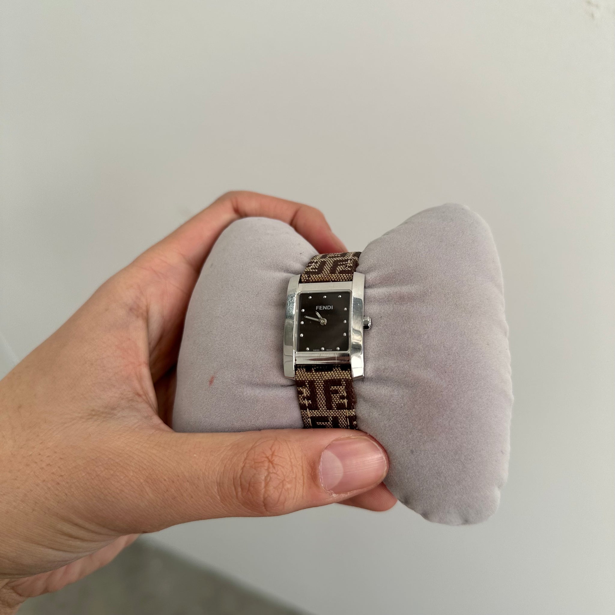 Fendi Zucca 7000G Black Diamond Dial Watch