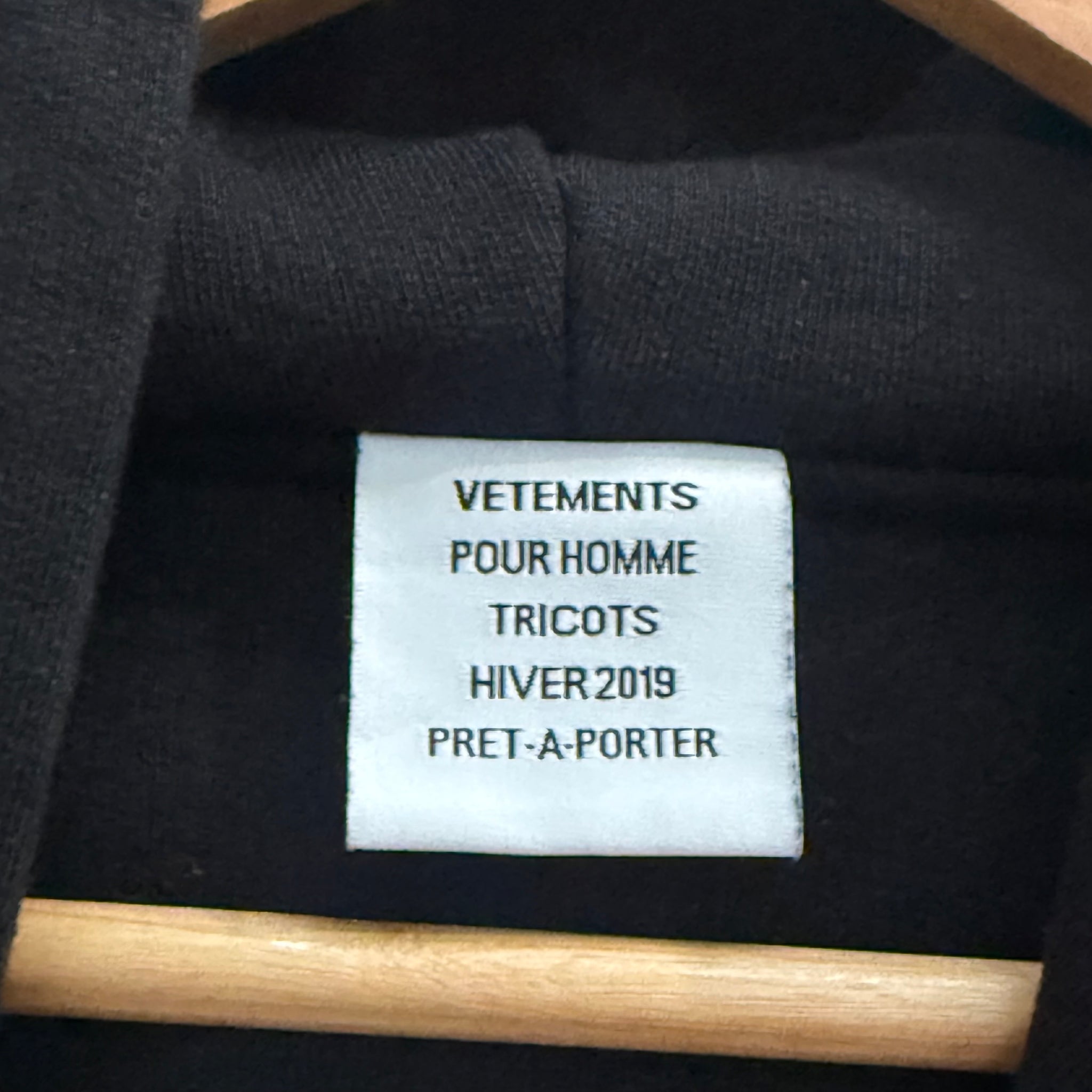 Vetements Runway Reversible FW18 Black Hoodie (Size L)