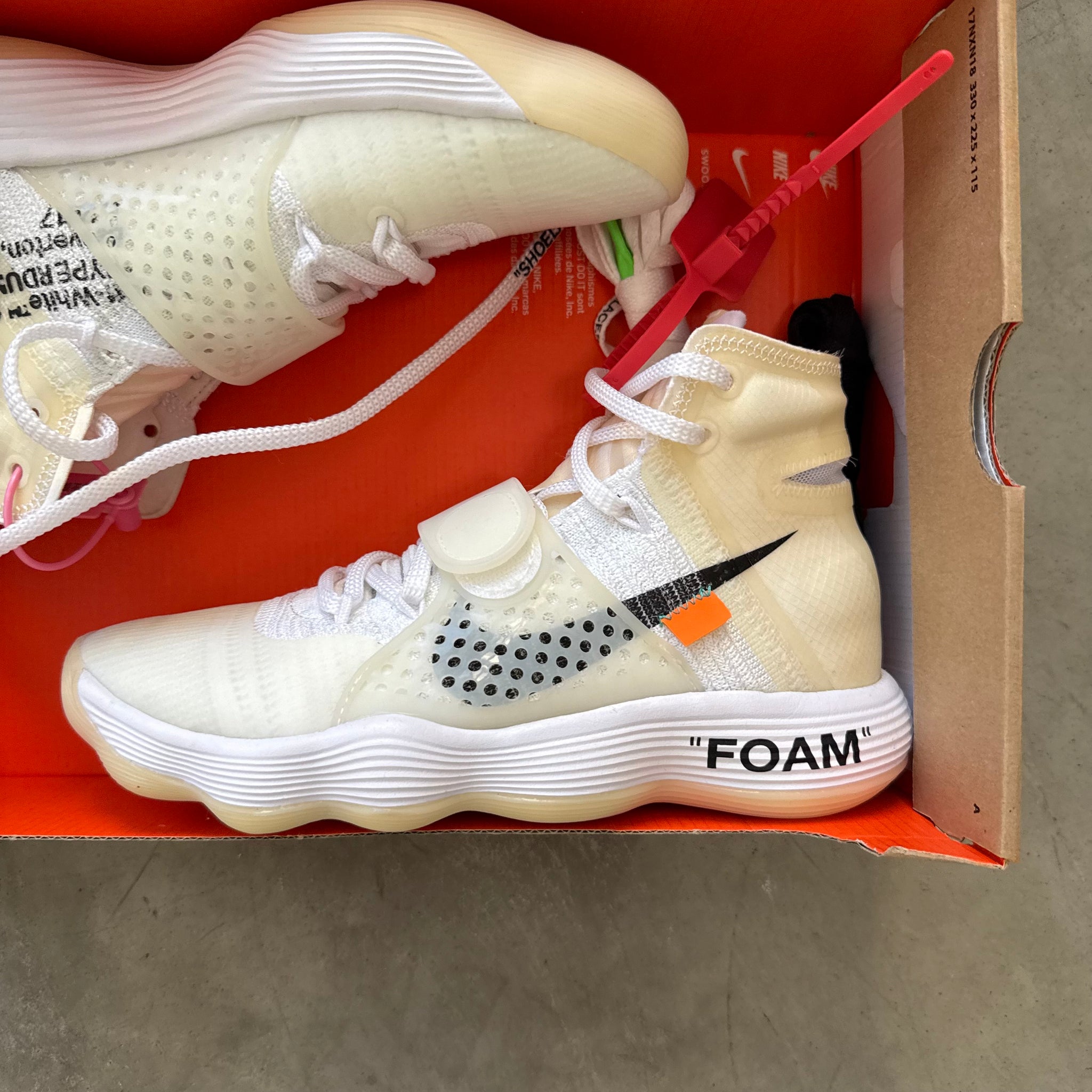 Nike React Hyperdunk 2017 Flyknit Off-White (US5)