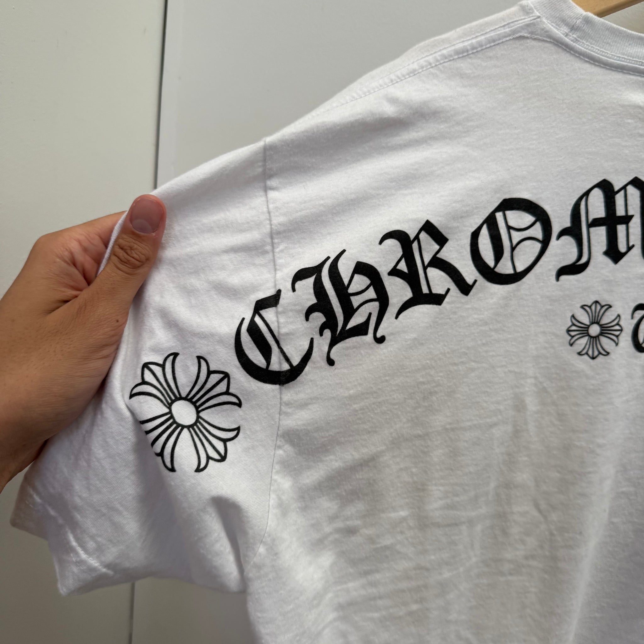 Chrome Hearts Horse Shoe Logo Pocket T-shirt (Size XL)
