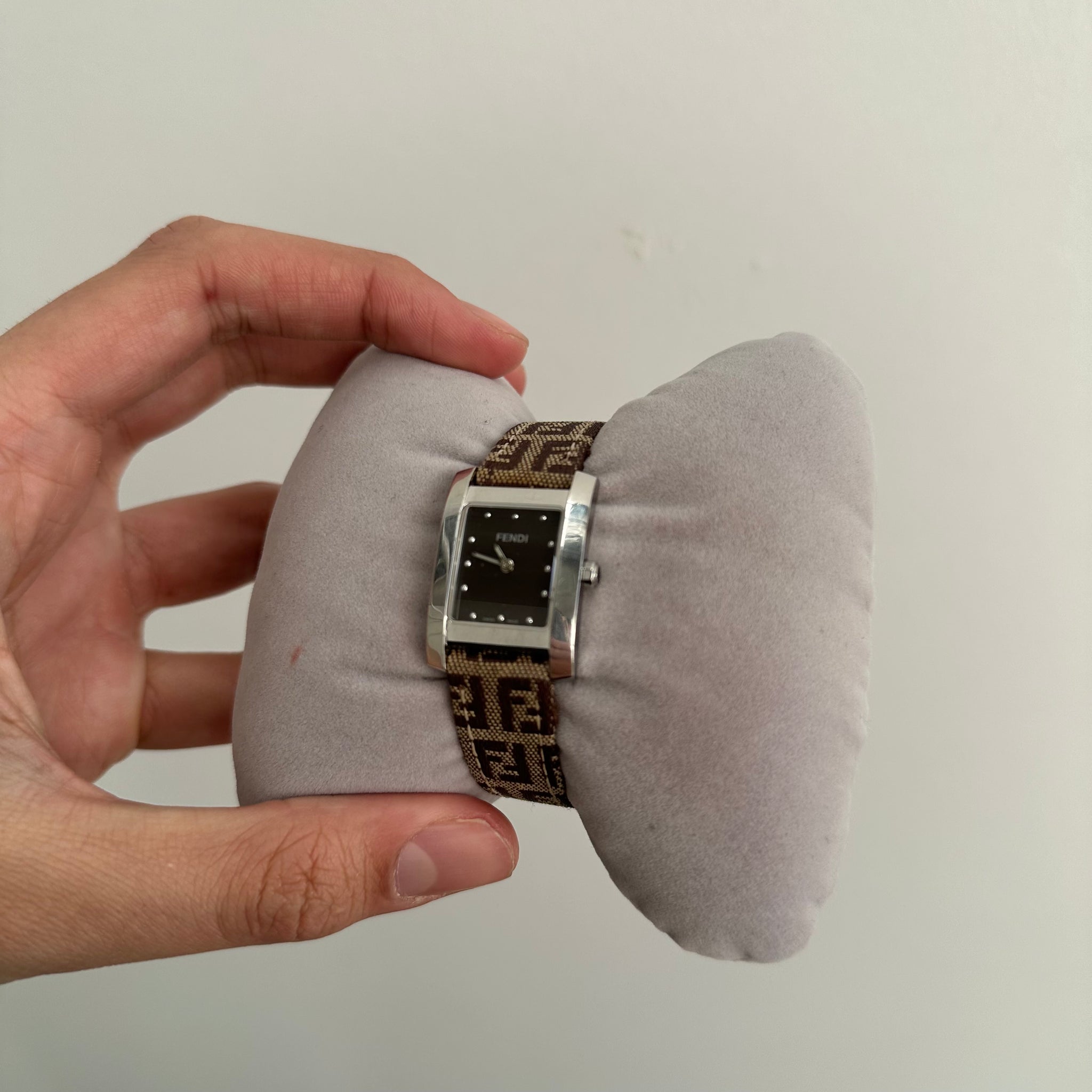Fendi Zucca 7000G Black Diamond Dial Watch