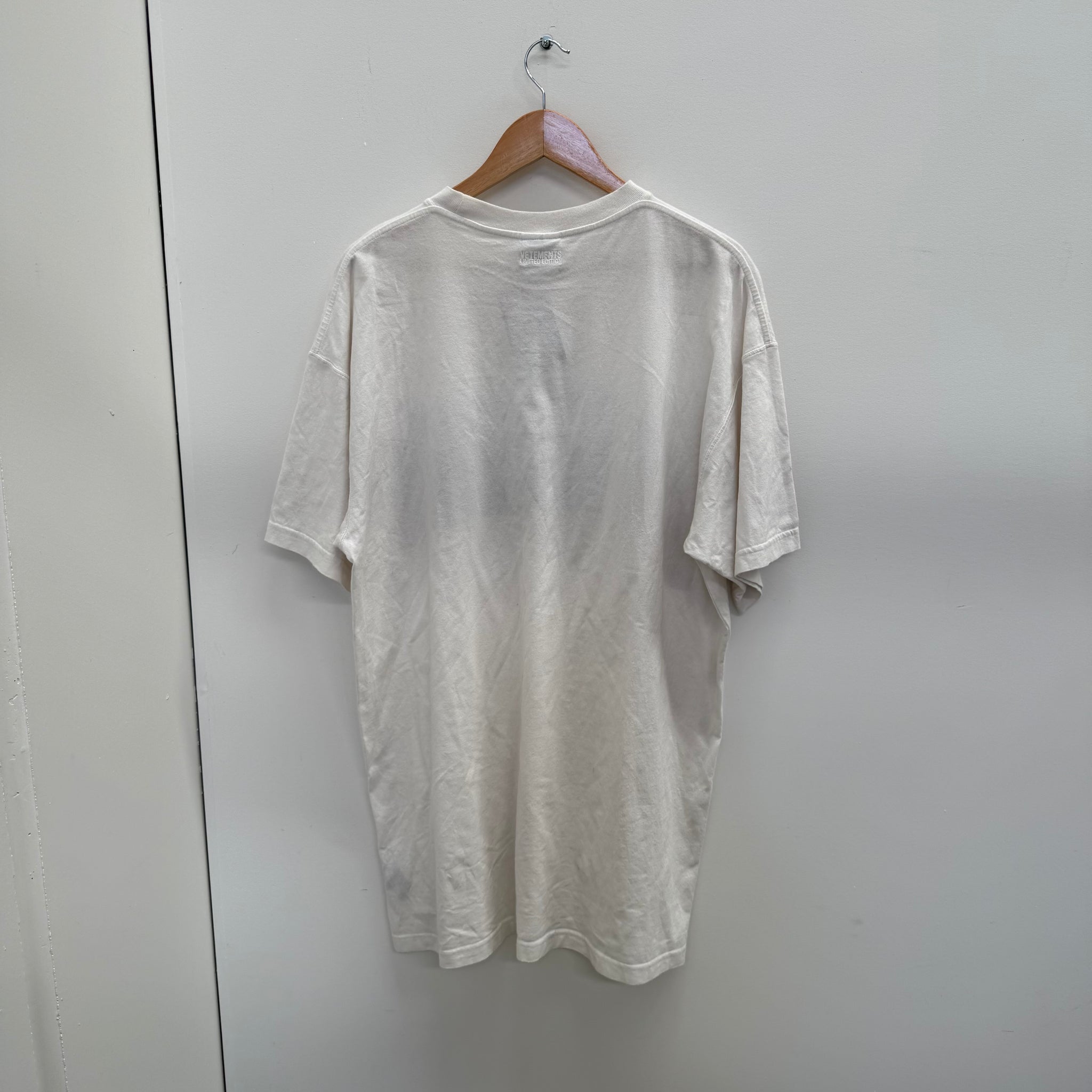 Vetements Limited Edition Logo T Shirt (fits L- XL)