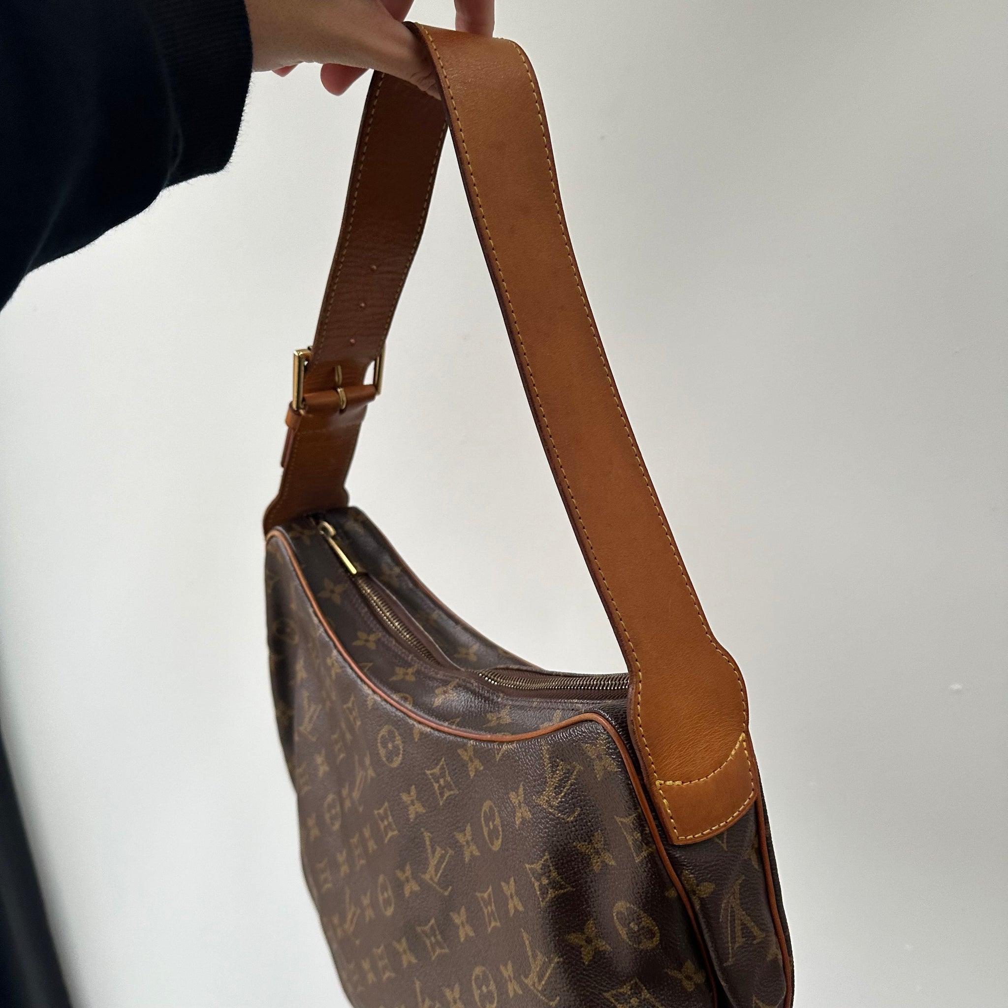 Louis Vuitton Monogram Croissant GM Shoulder Bag