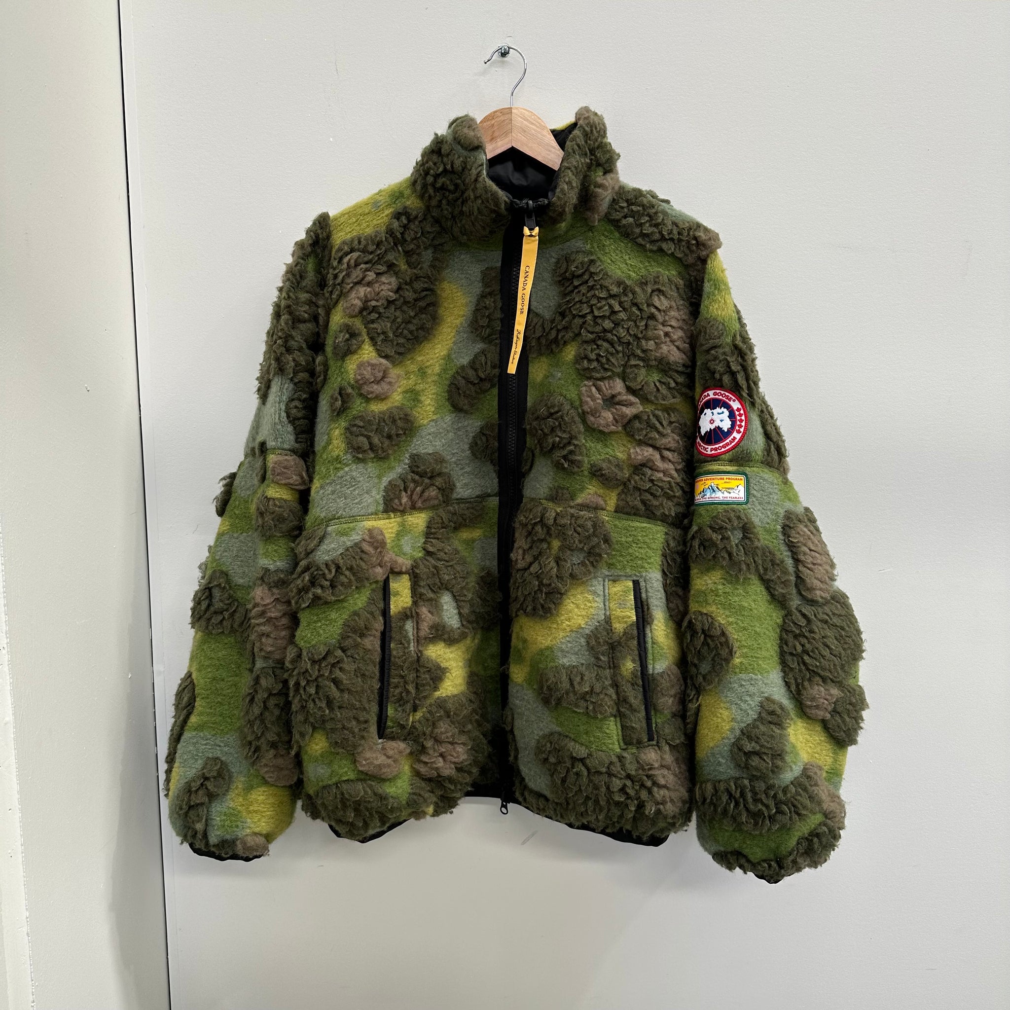 Canada Goose Kid Super Reversible Preferable Green Jacket (fits M-L)