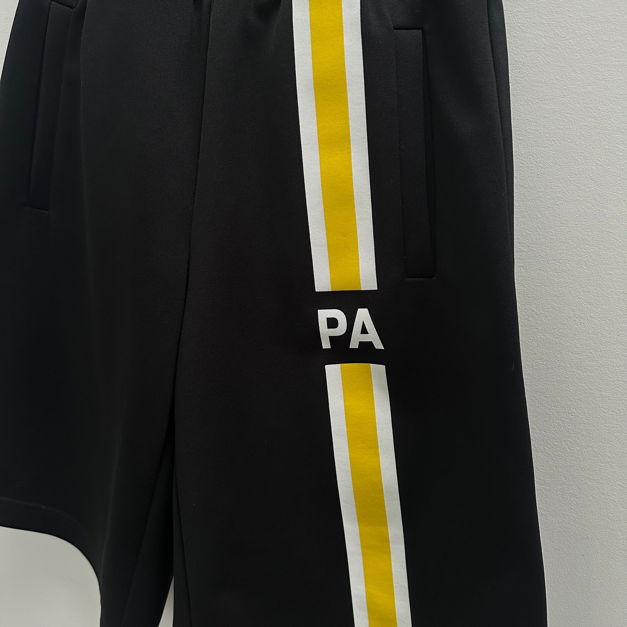 Palm Angels Black / Yellow Logo Shorts (fits S)