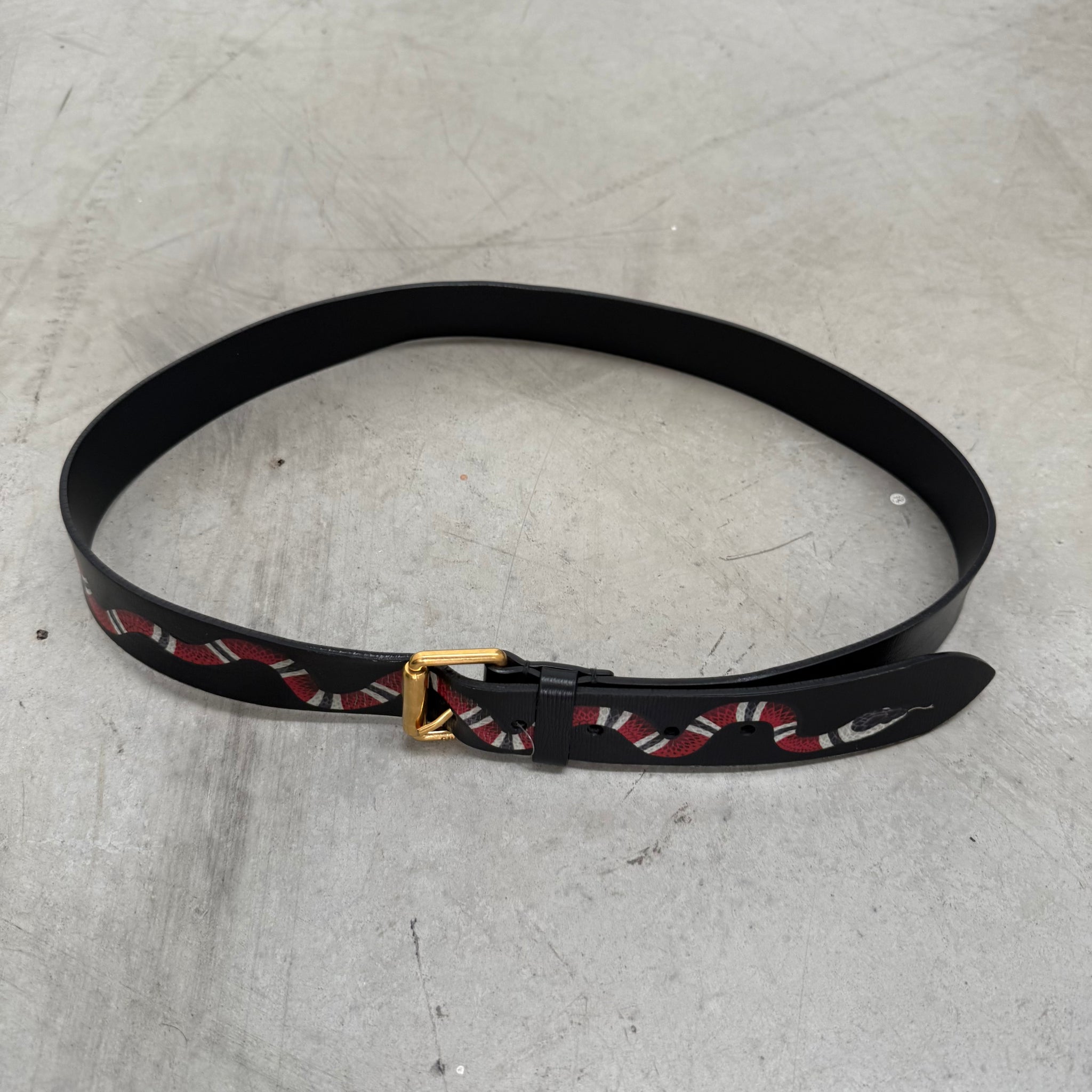 Gucci Leather Snake Black Belt (W36)