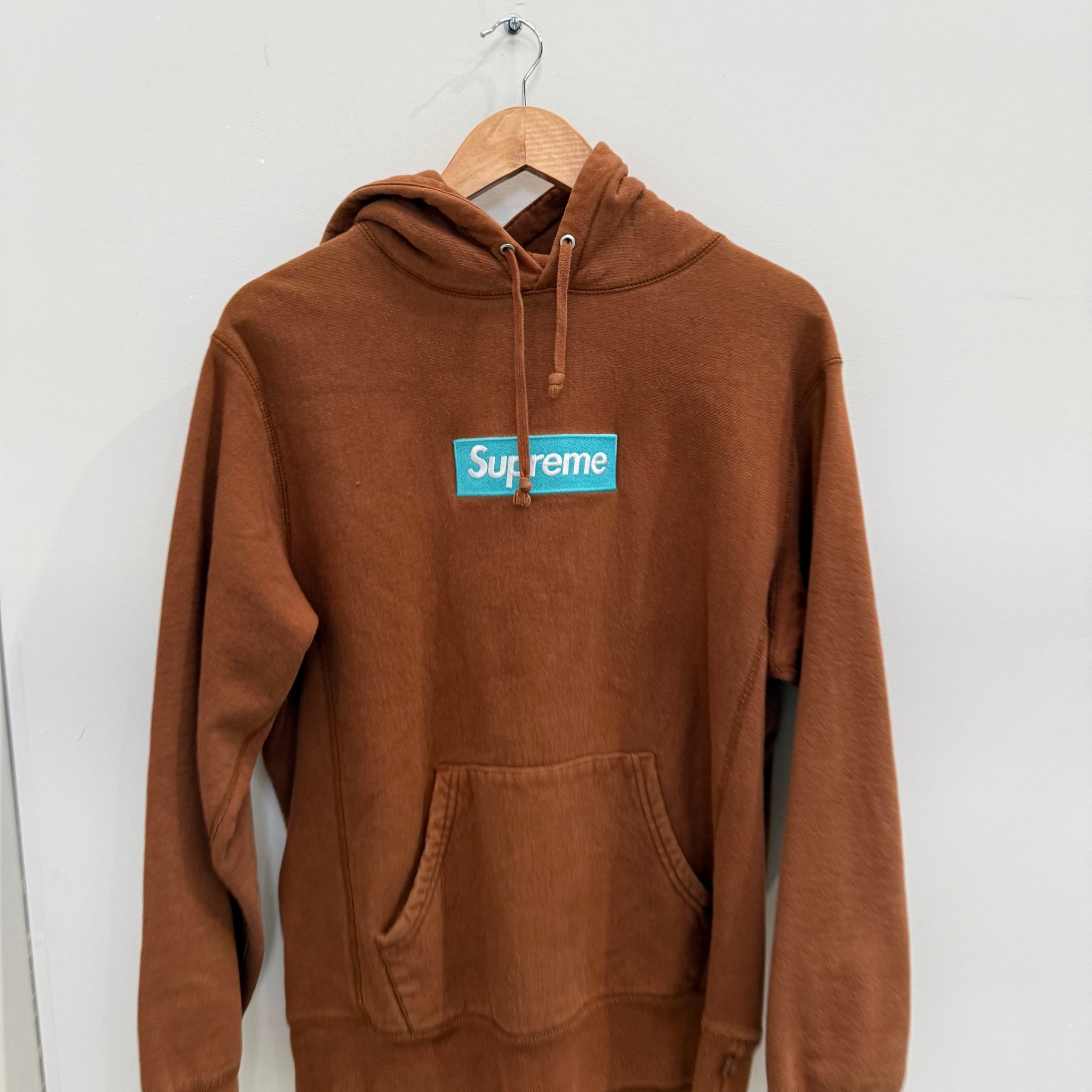 Supreme FW17 Brown Box Logo Hoodie (Size L)