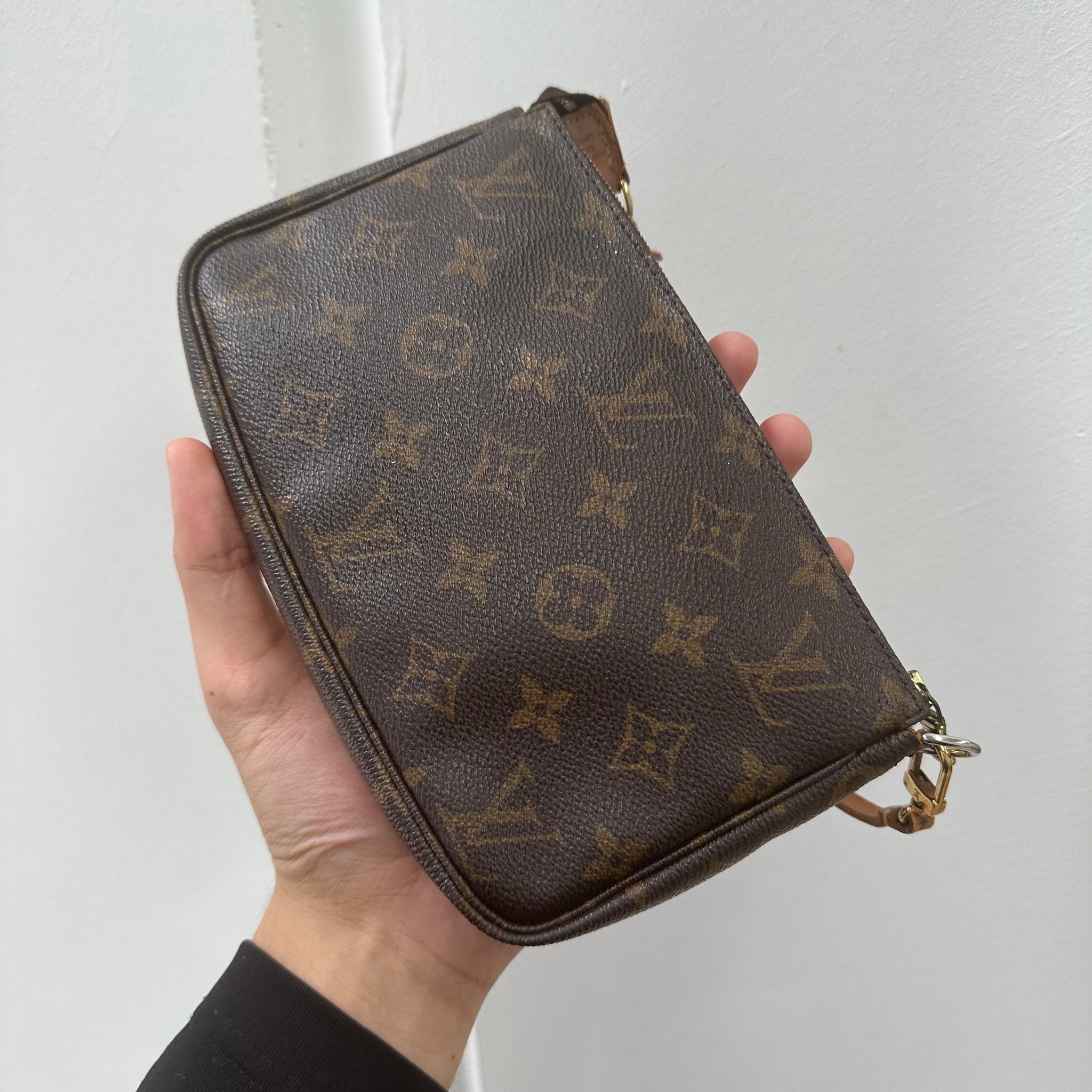 Louis Vuitton Monogram Pochette Bag