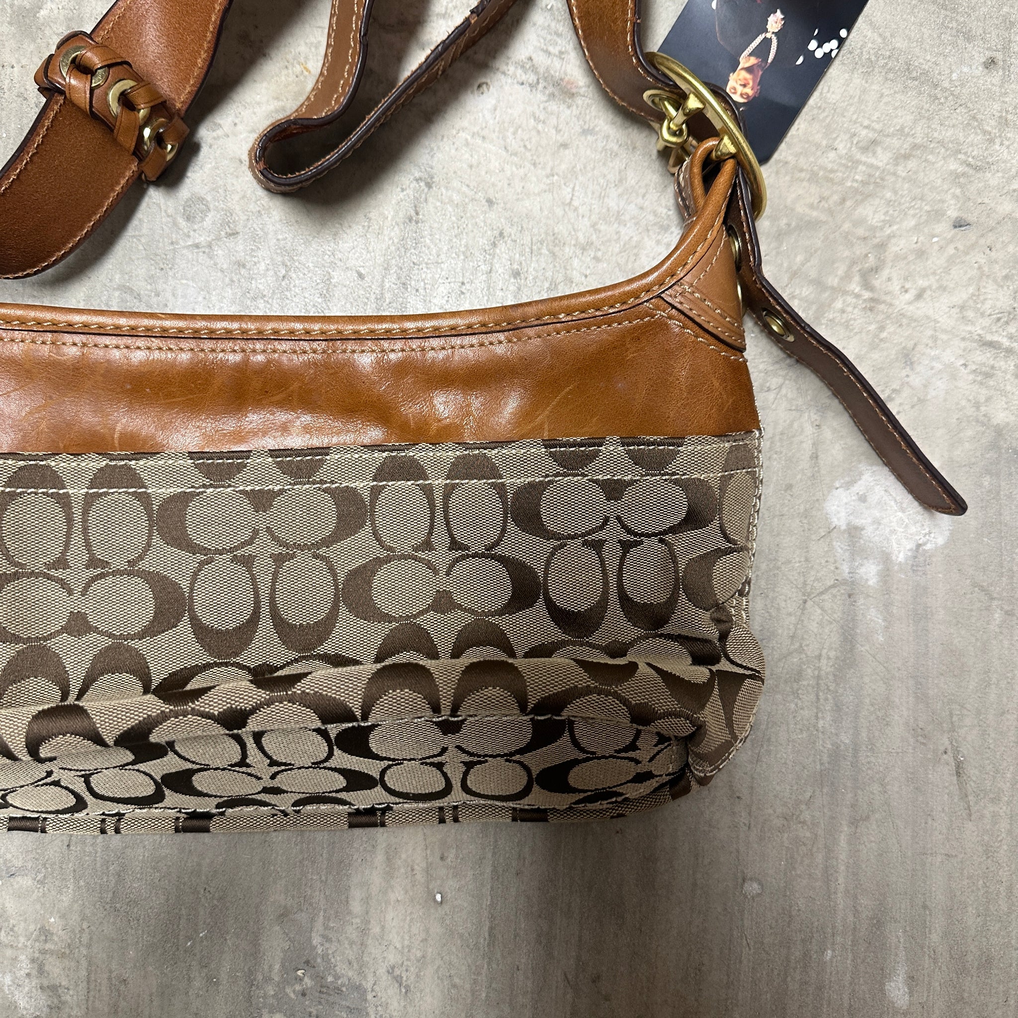 Coach Large Shoulder Bag Tan