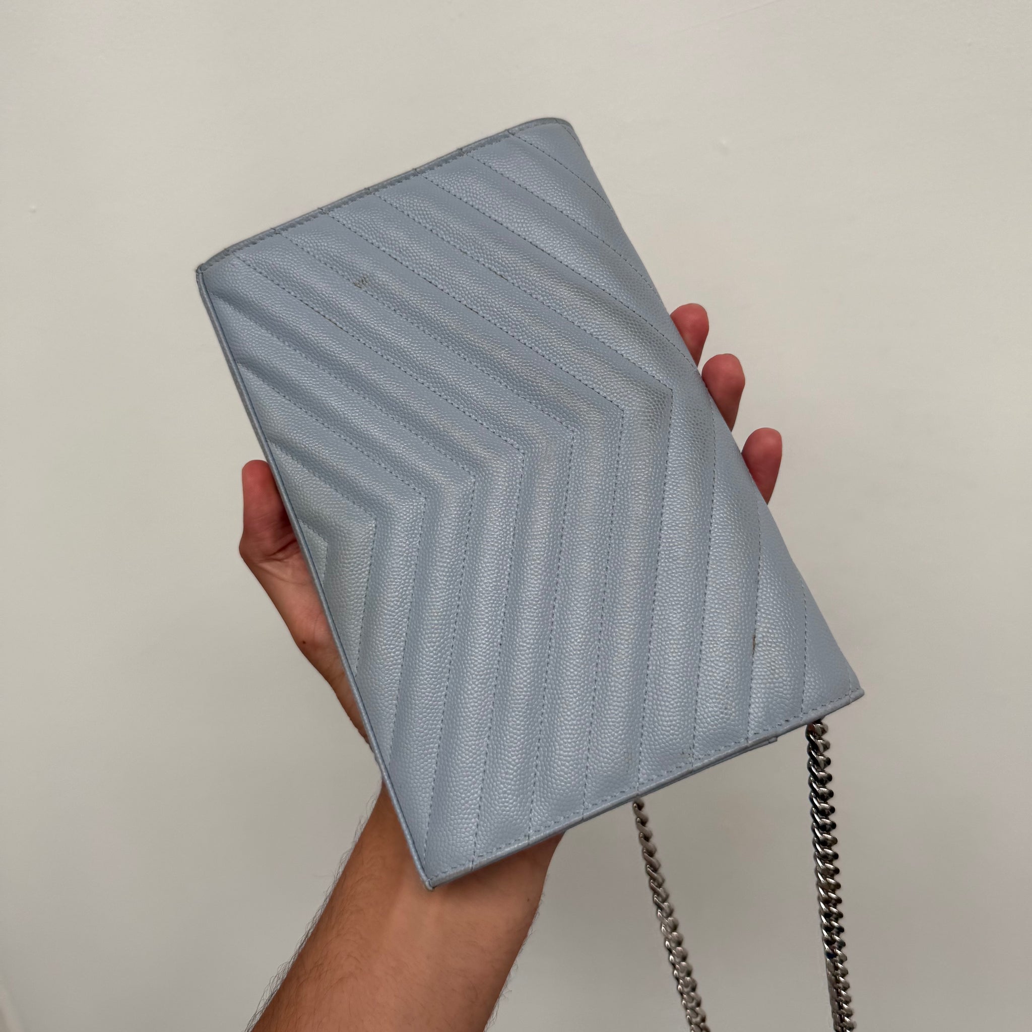 Saint Laurent Grain De Poudre Matelasse Chevron Monogram Chain Wallet