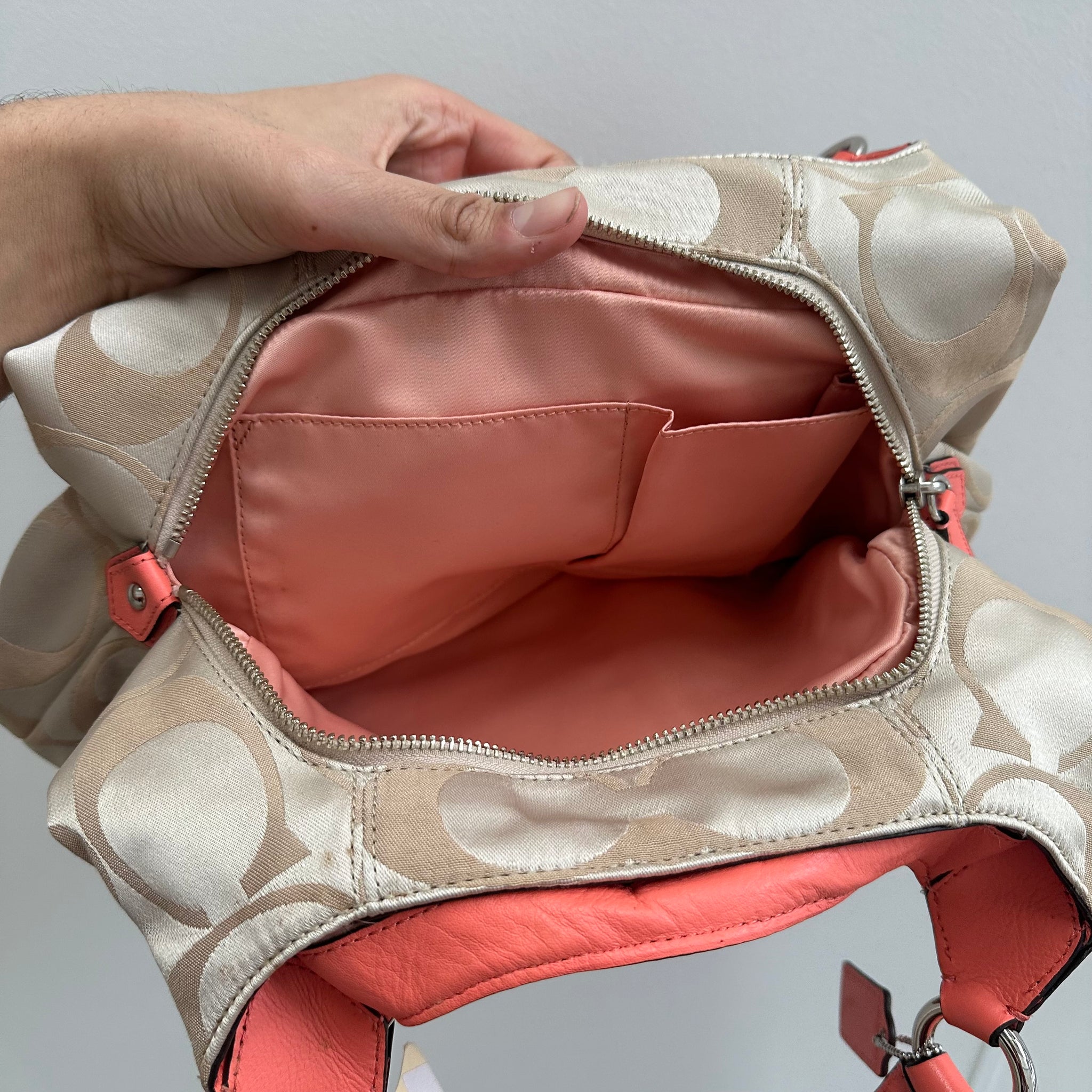 Coach Signature Hobo Campbell Shoulder Bag Beige/Orange