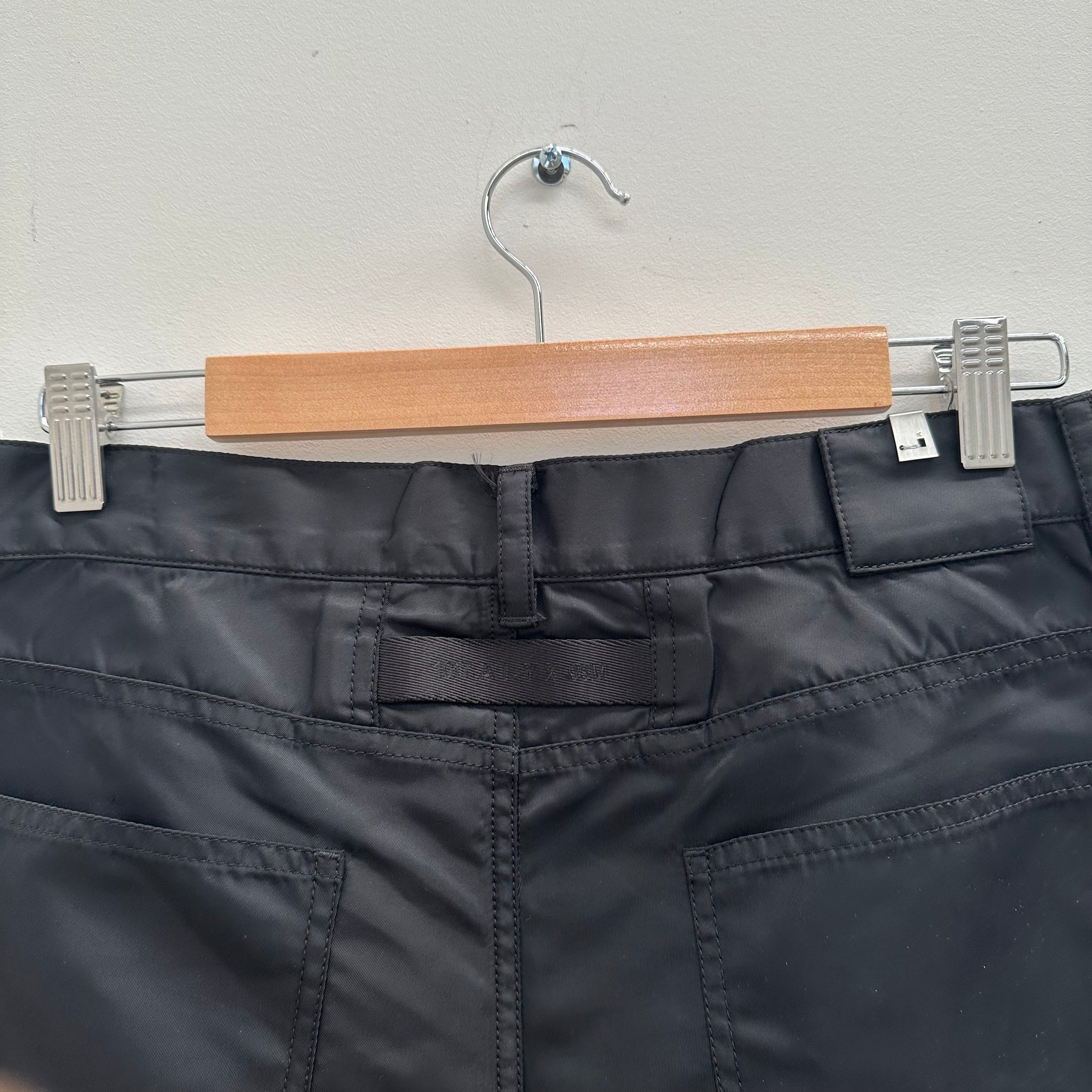 1017 ALYX 9SM Buckle Detailed Straight Leg Pants