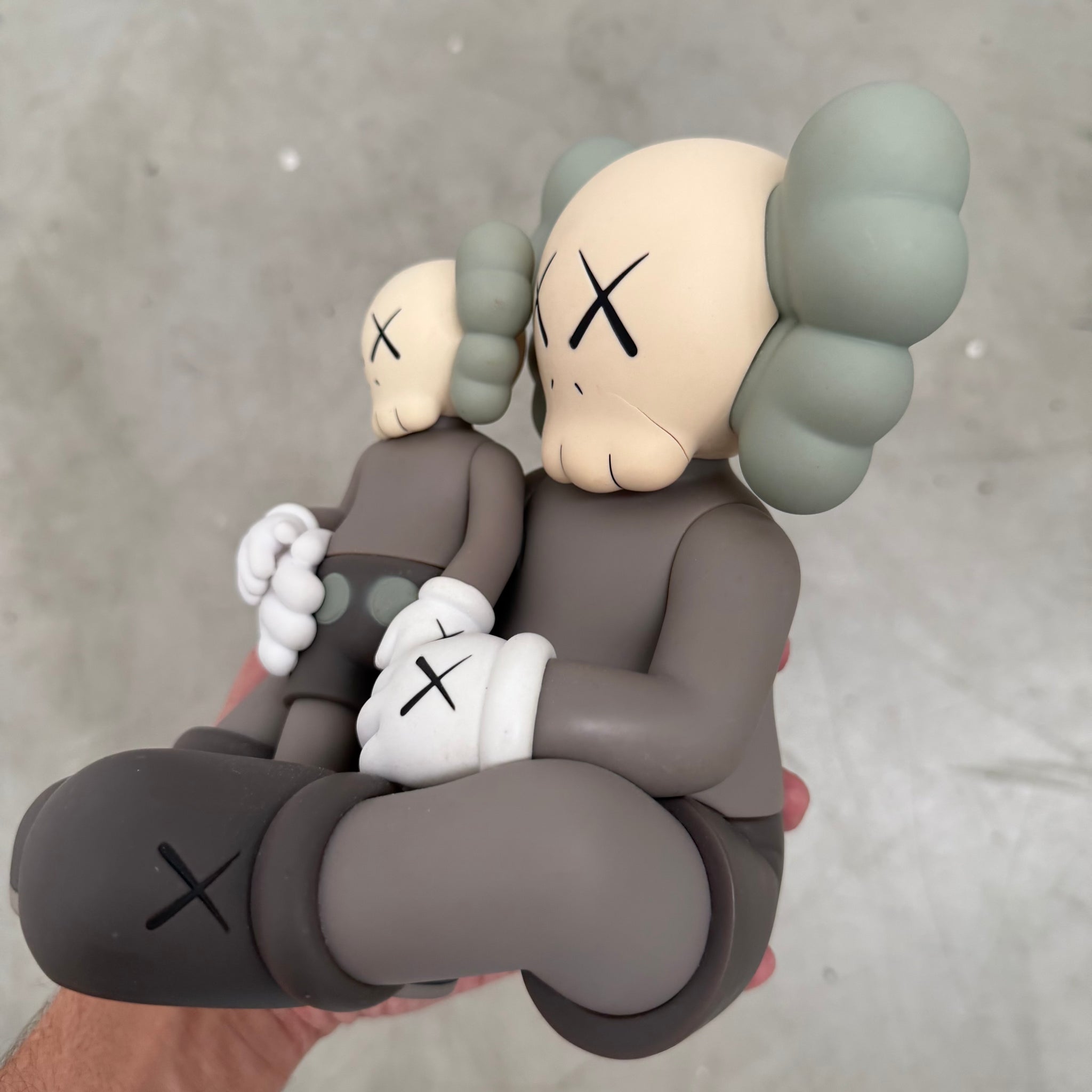 Kaws Holiday Changbai Mountain Brown Vinyl Figure 