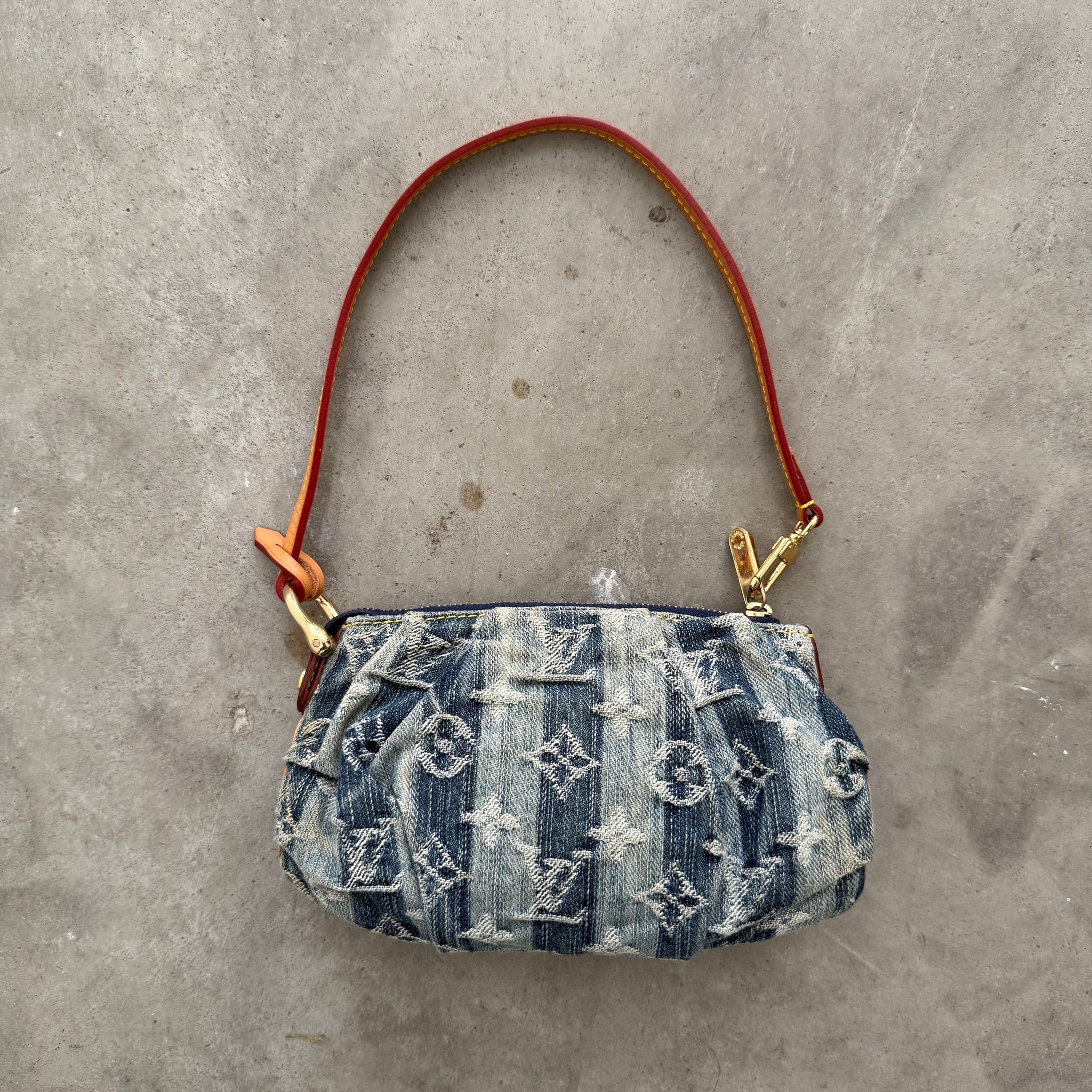 Louis Vuitton Monogram Denim Trousse Leie Pouch / Pochette Bag Blue