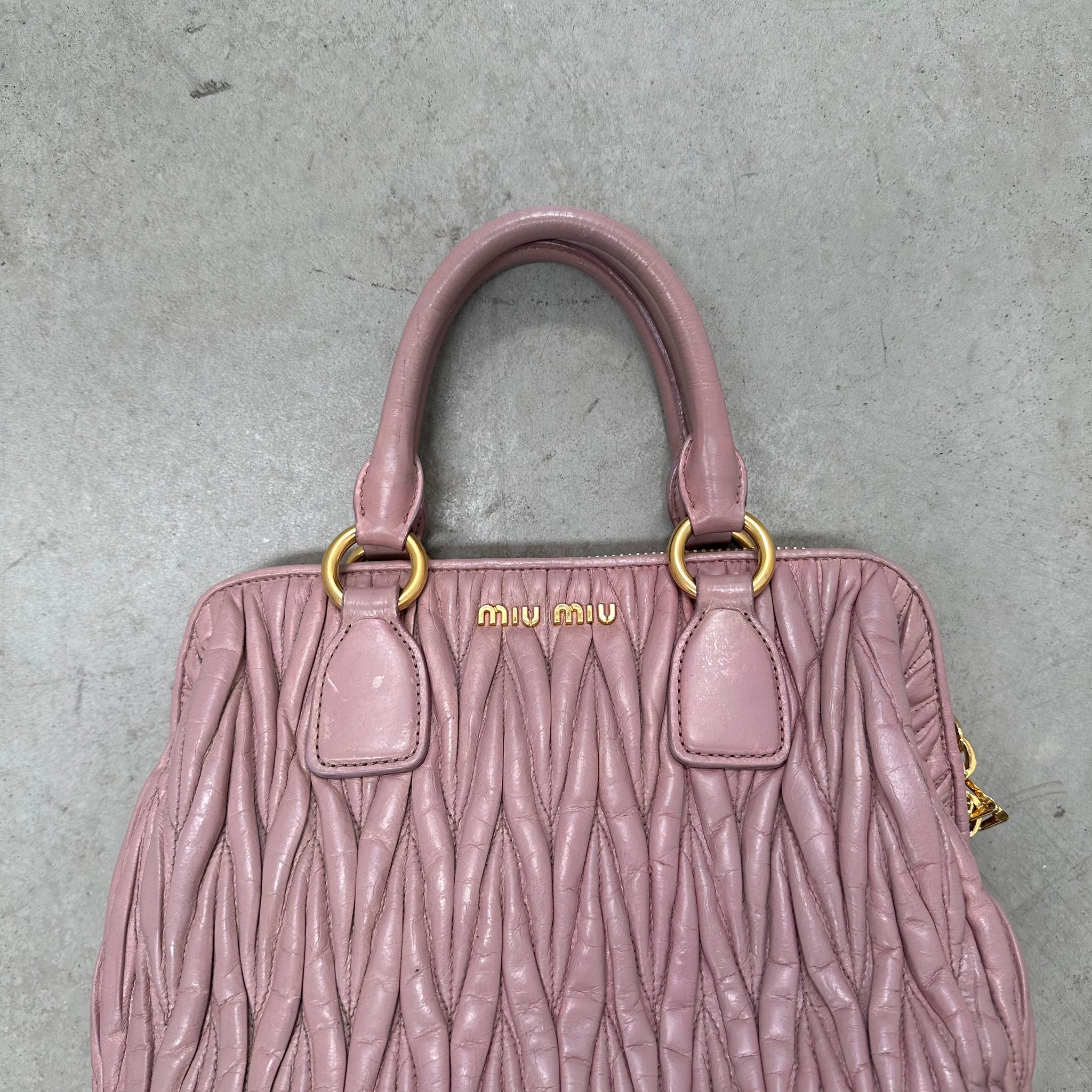 Miu Miu Wrinkle Hand Bag Leather Pink