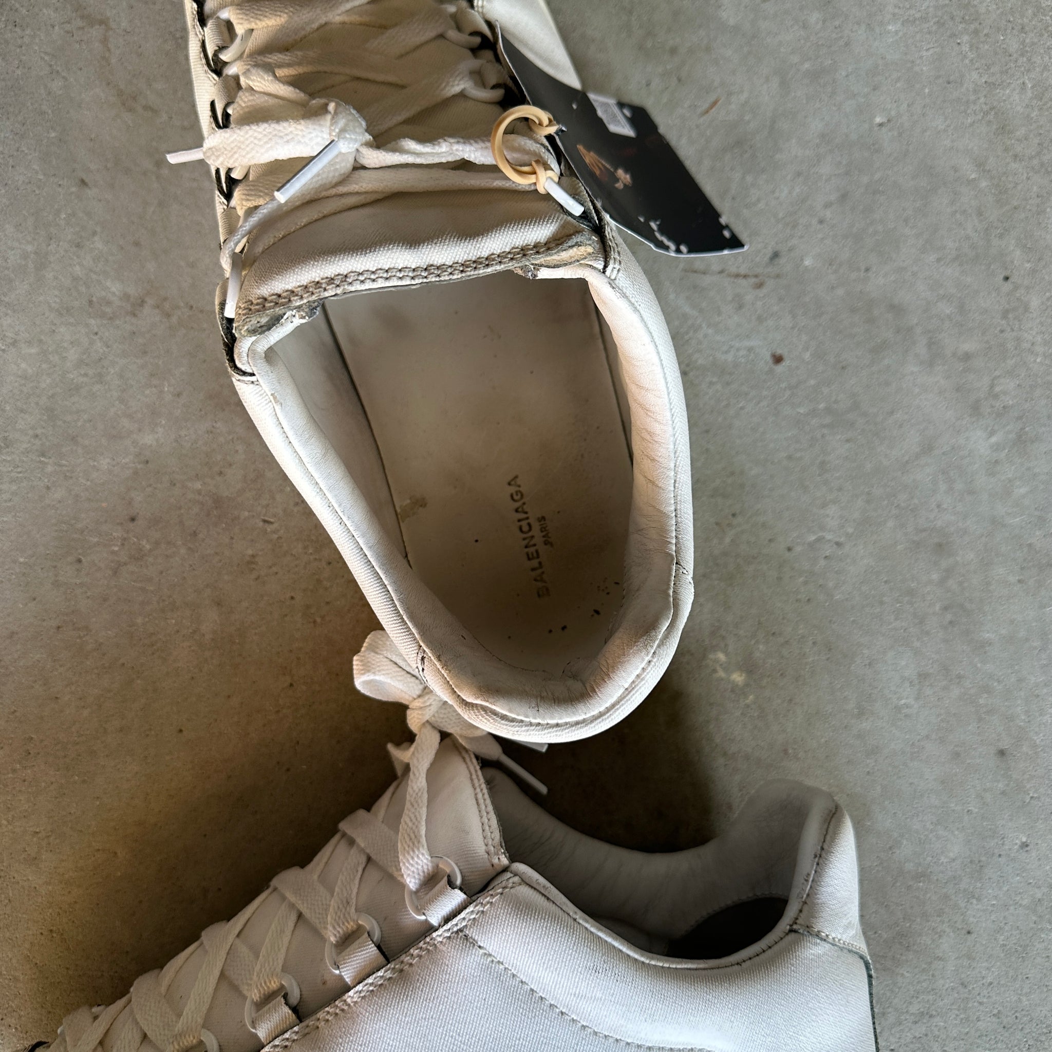 Balenciaga Arena Low White Canvas (EU 41 / US8)