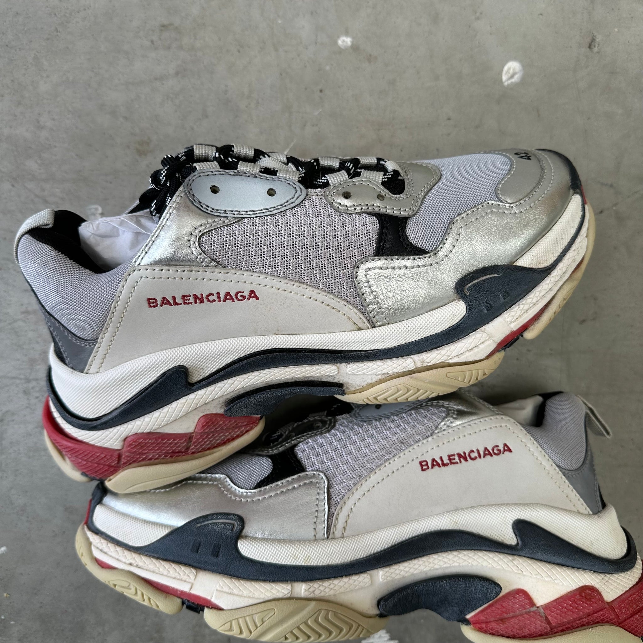 Balenciaga Triple S Silver Red 2018 (EU42/US9)