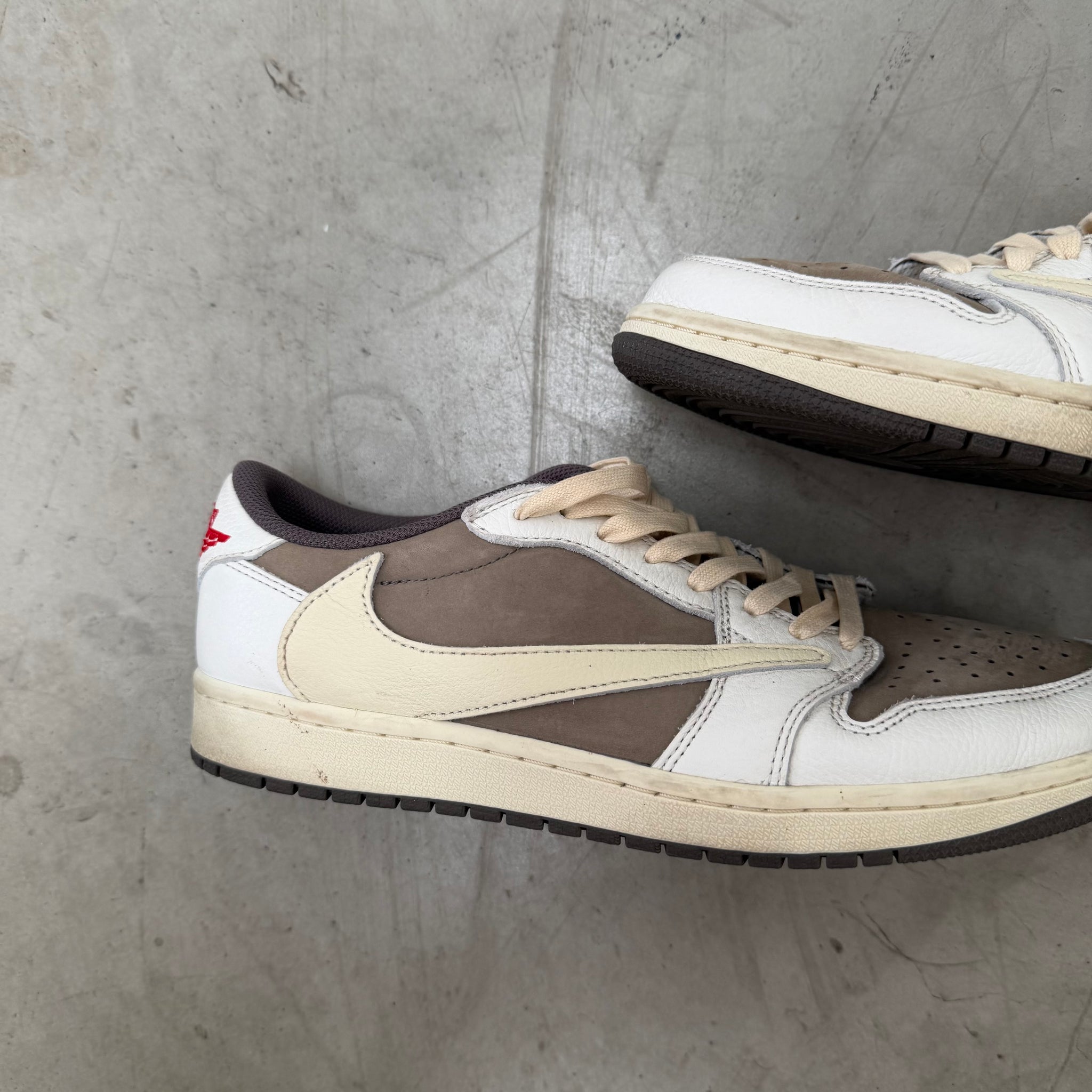 Nike Jordan 1 Retro Low Travis Scott Reverse Mocha (US10)