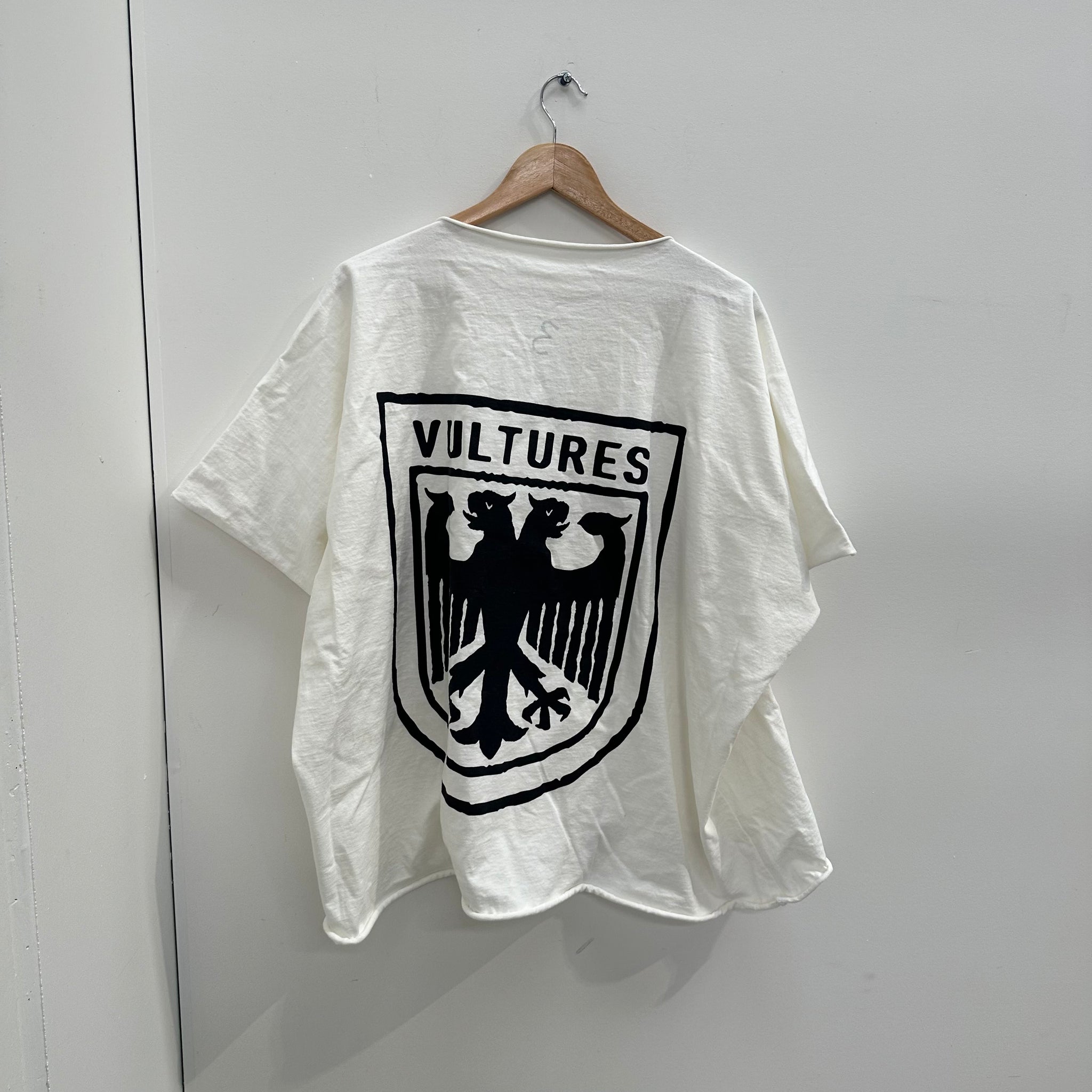 Yeezy Vultures Box Tshirt White