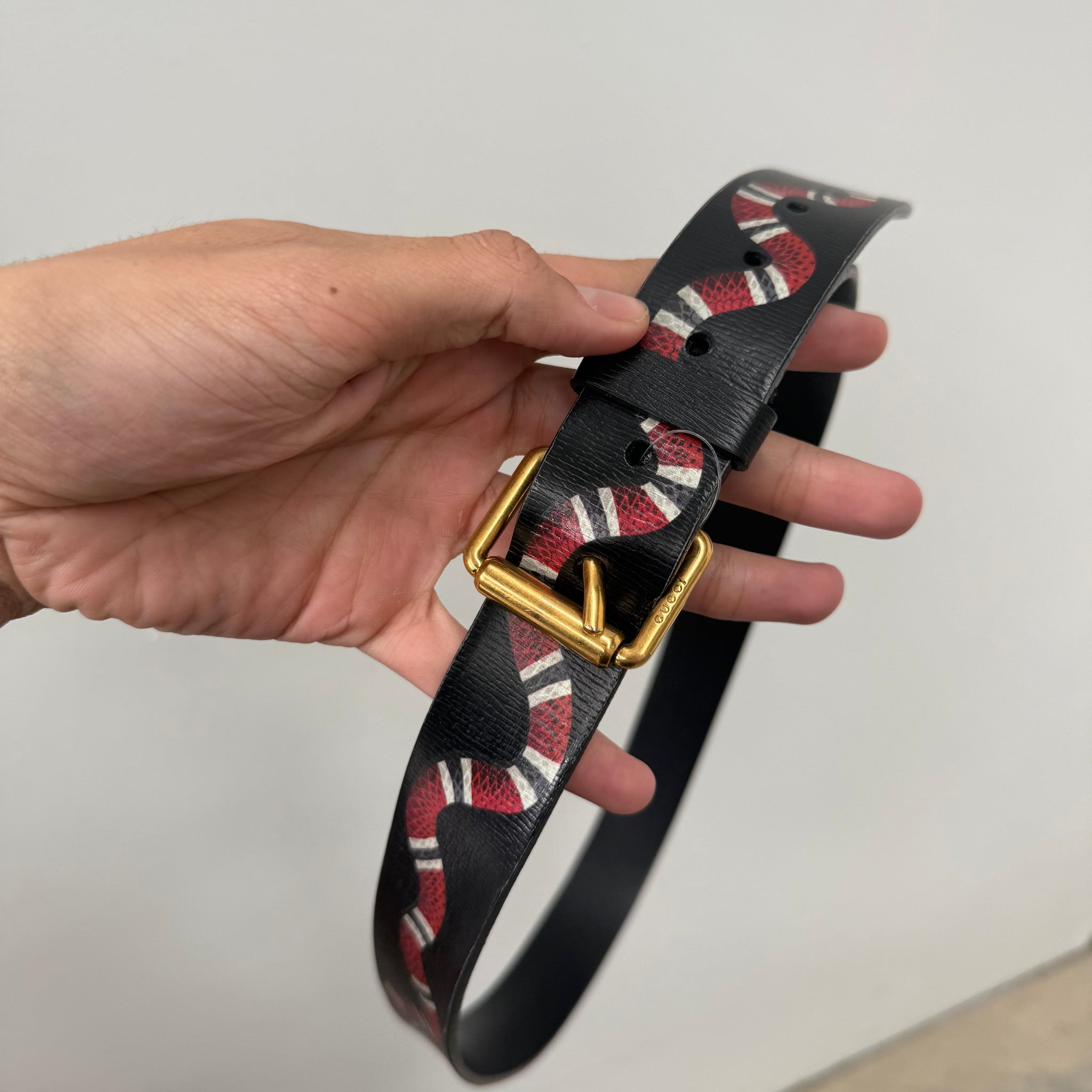Gucci Leather Snake Black Belt (W36)