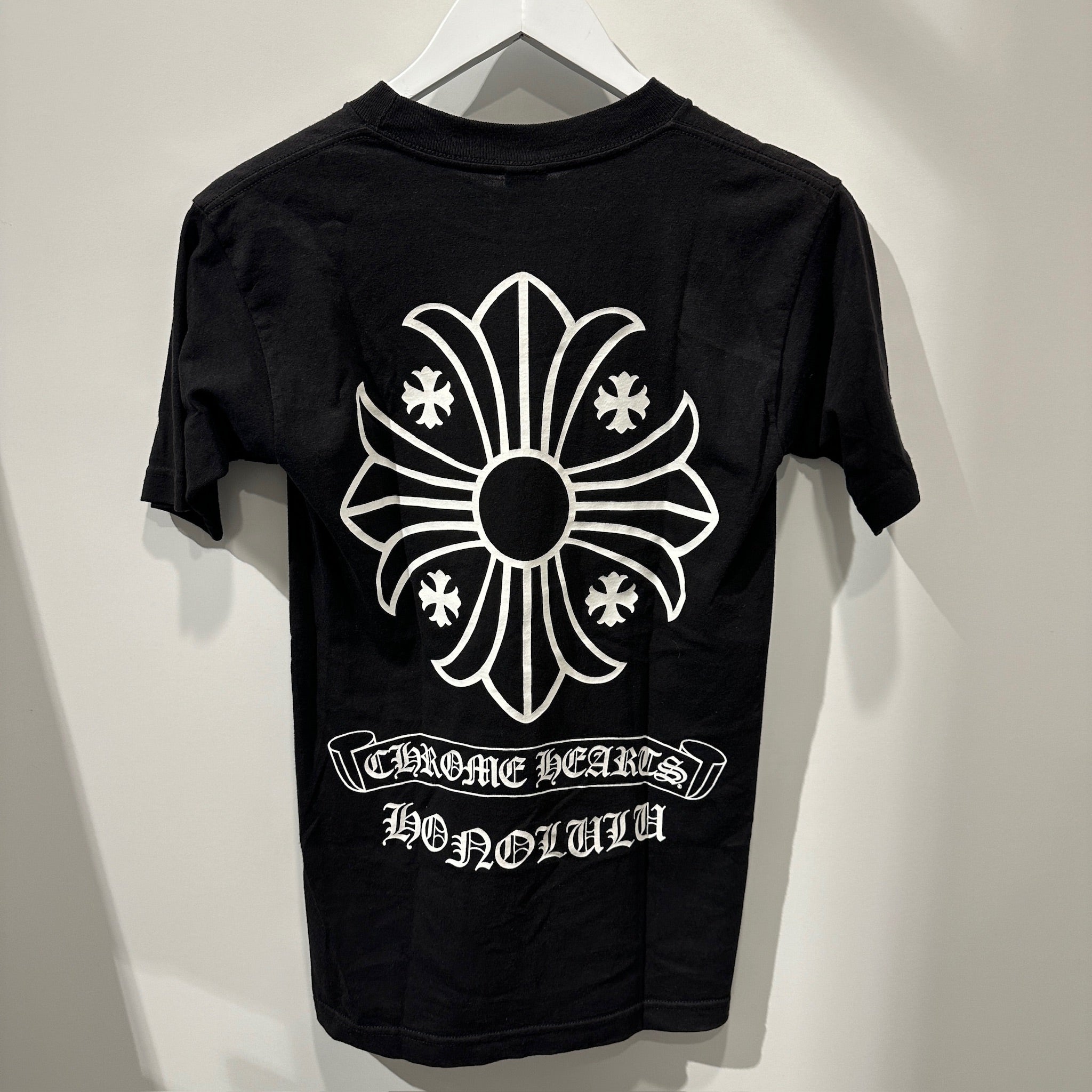 Chrome Hearts Honolulu CH Plus T Shirt (Size S)