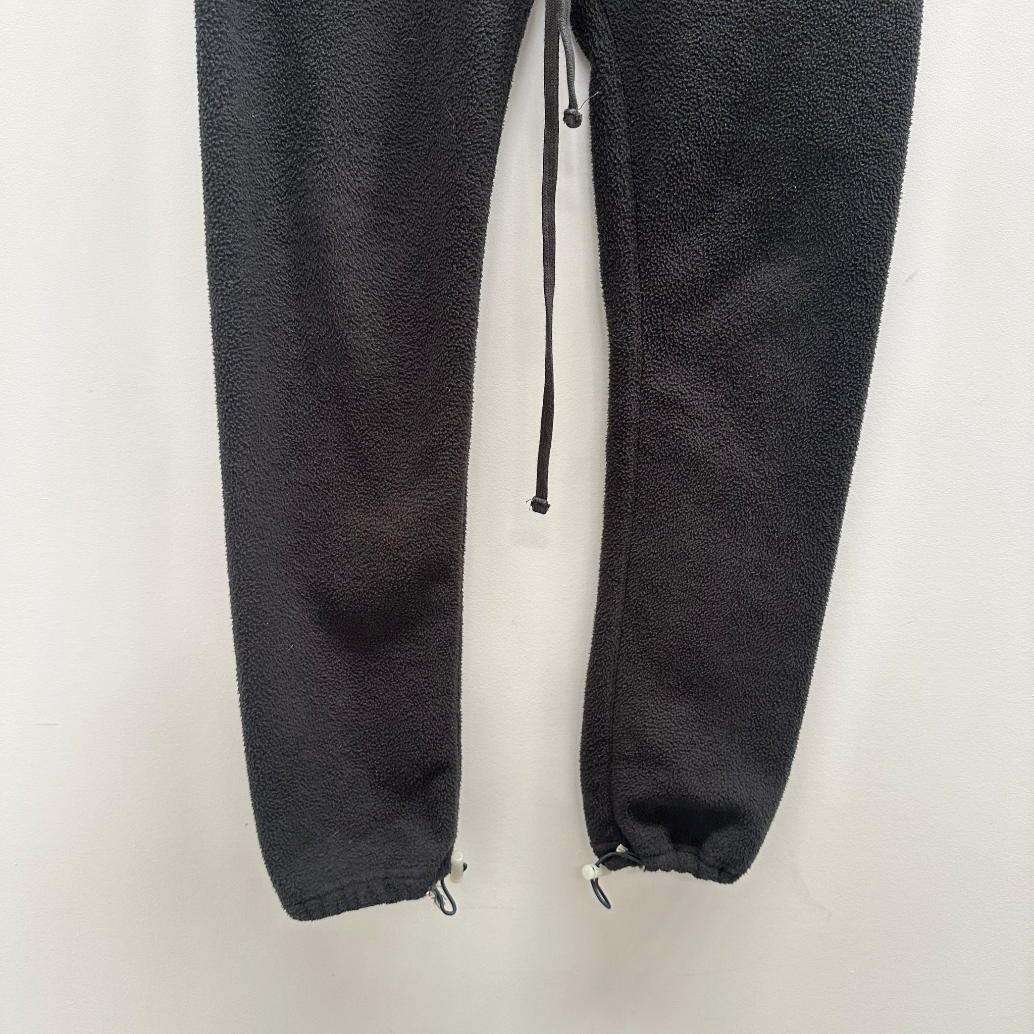 FOG Essentials SS20 Black Polar Fleece 2 Piece Set (Size S/XS)