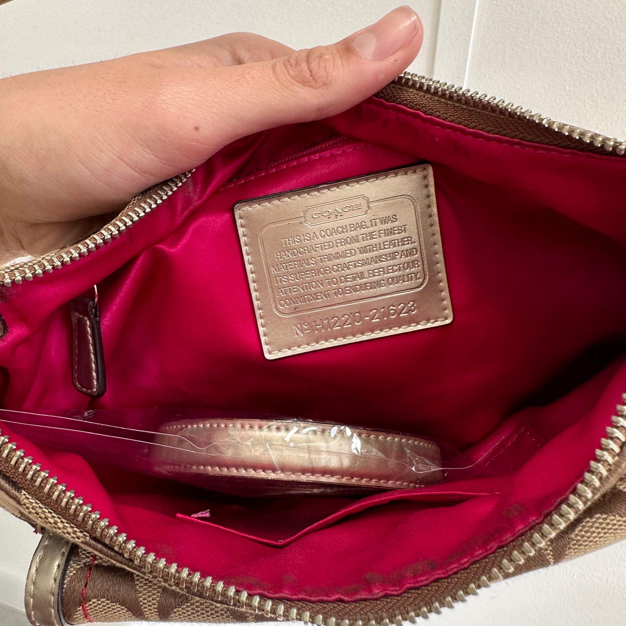 Coach Embroidered Signature Hand Bag Beige/Red