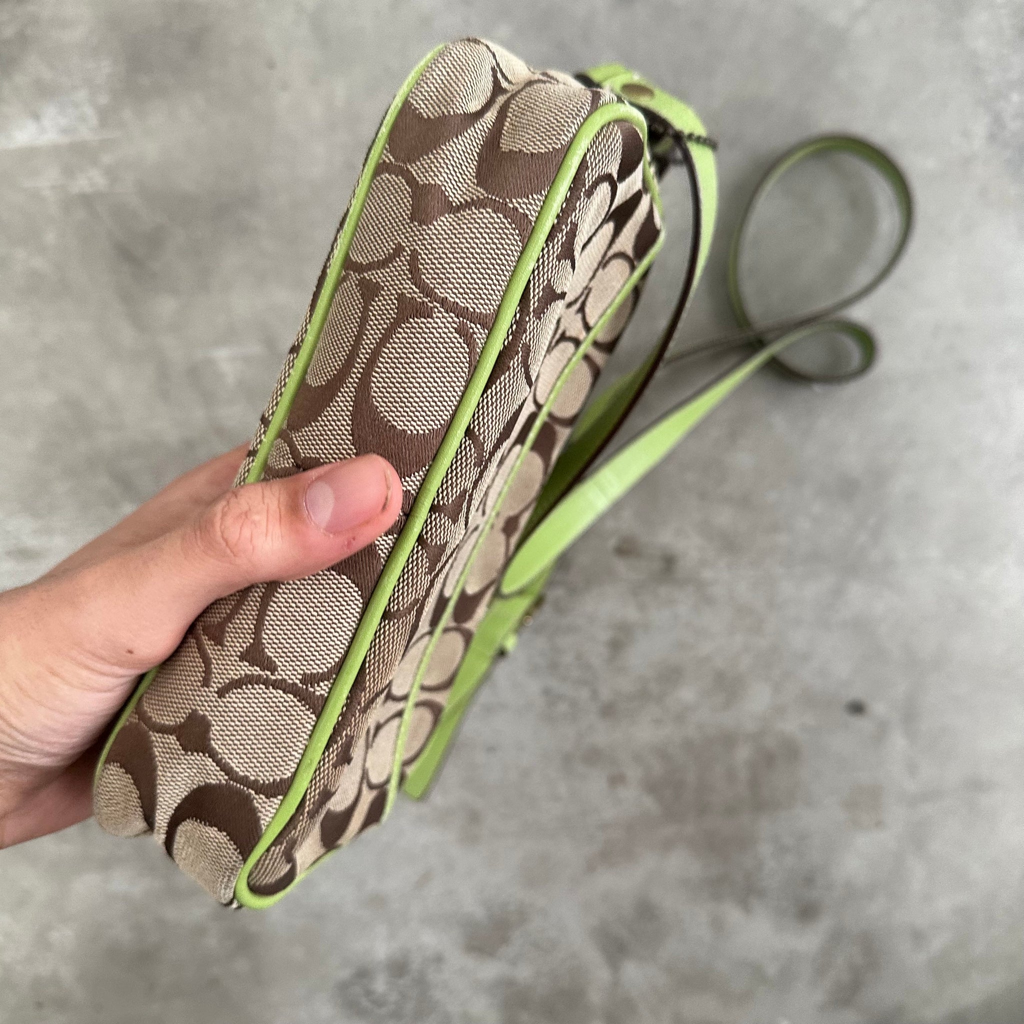 Coach Signature Crossbody Bag Beige/Neon