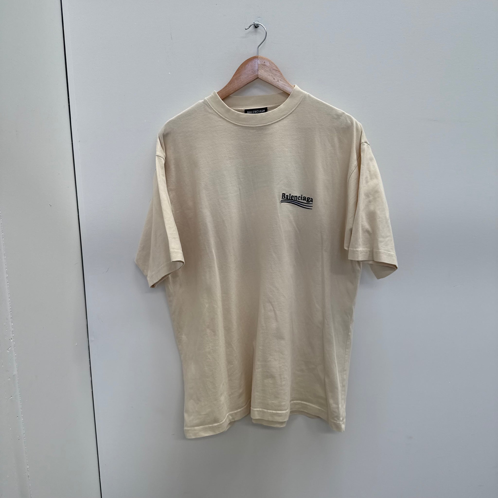 Balenciaga Embroided Campaign Cream Logo T Shirt (fits L-XL)