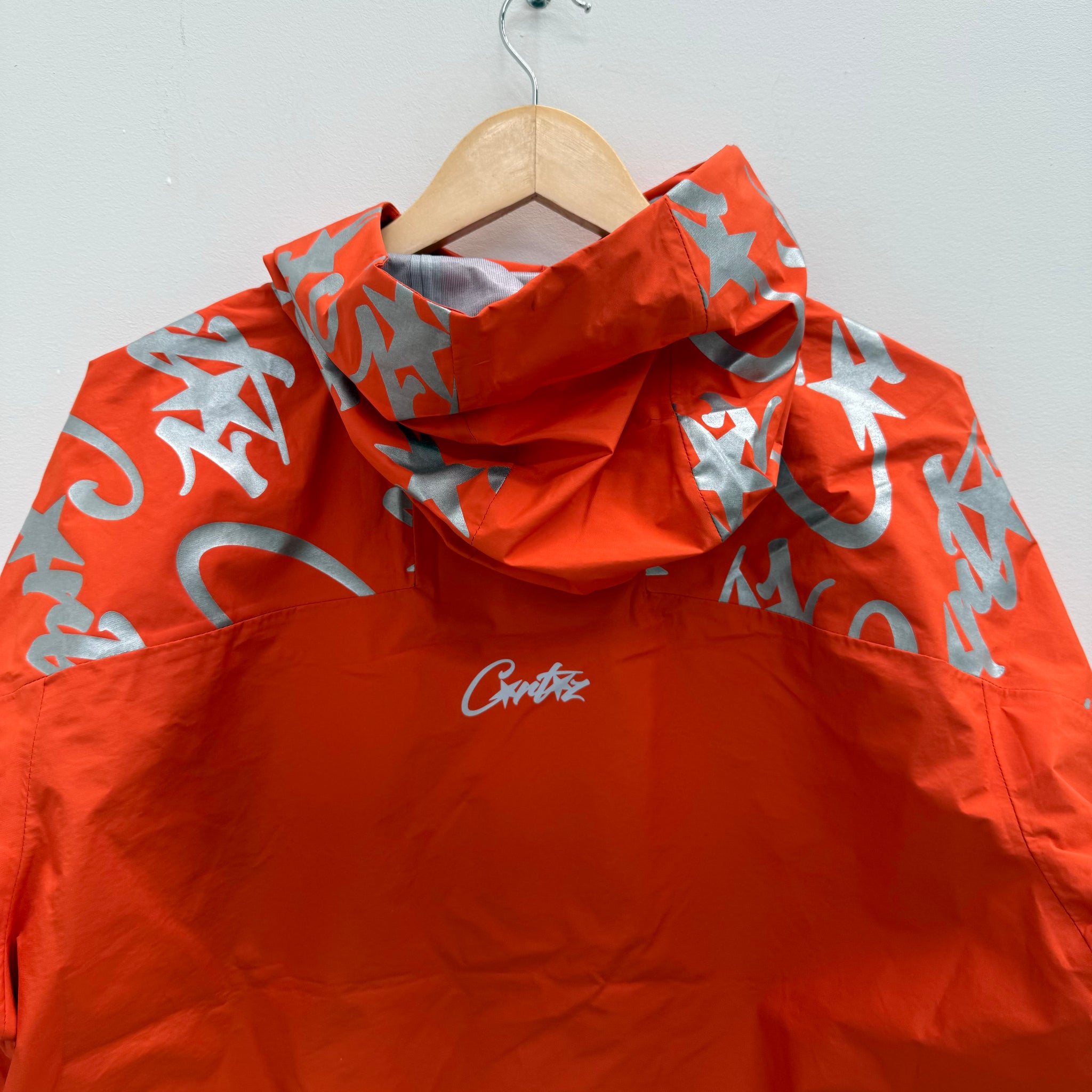 Charshell Corteiz Elitework Waterproof Shell Jacket Orange (Size M) – Curated by ...