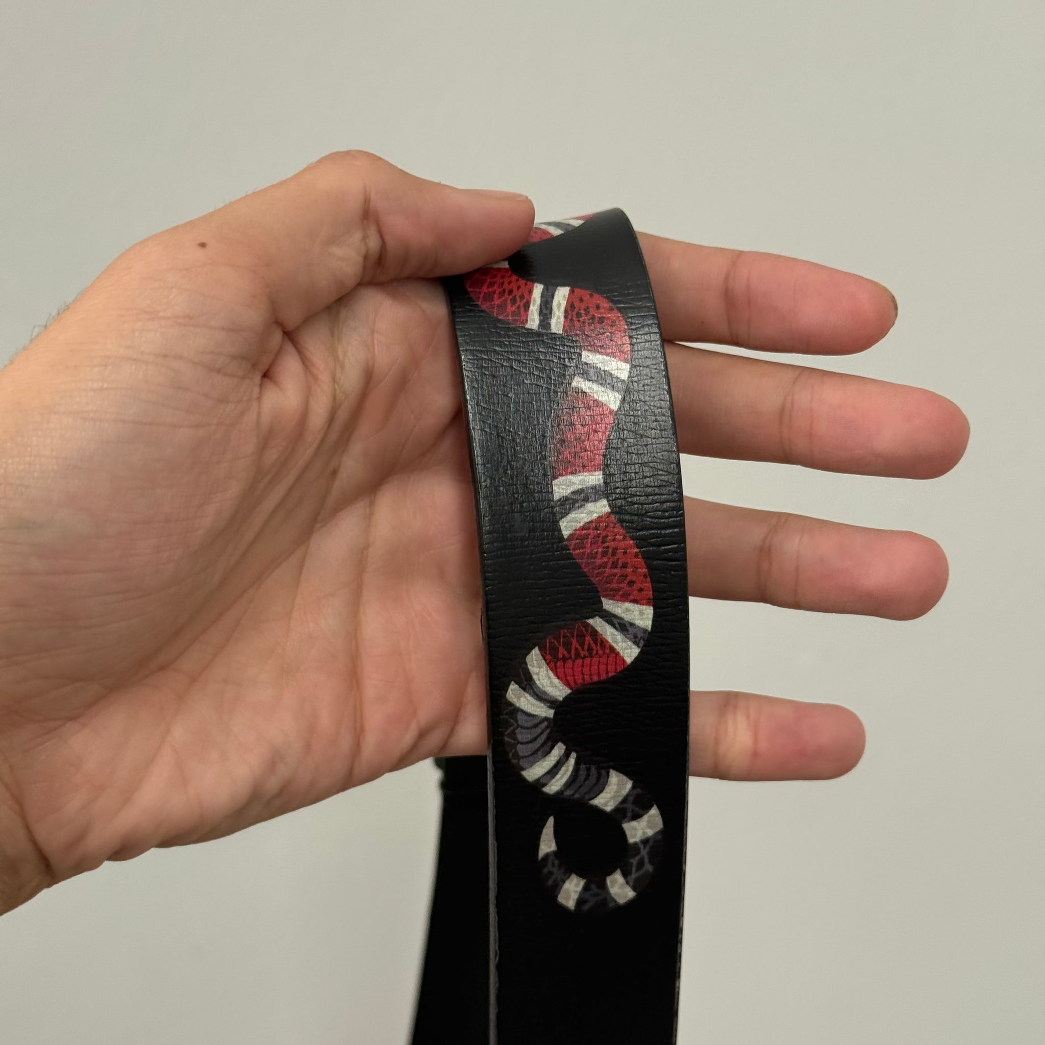 Gucci Leather Snake Black Belt (W36)