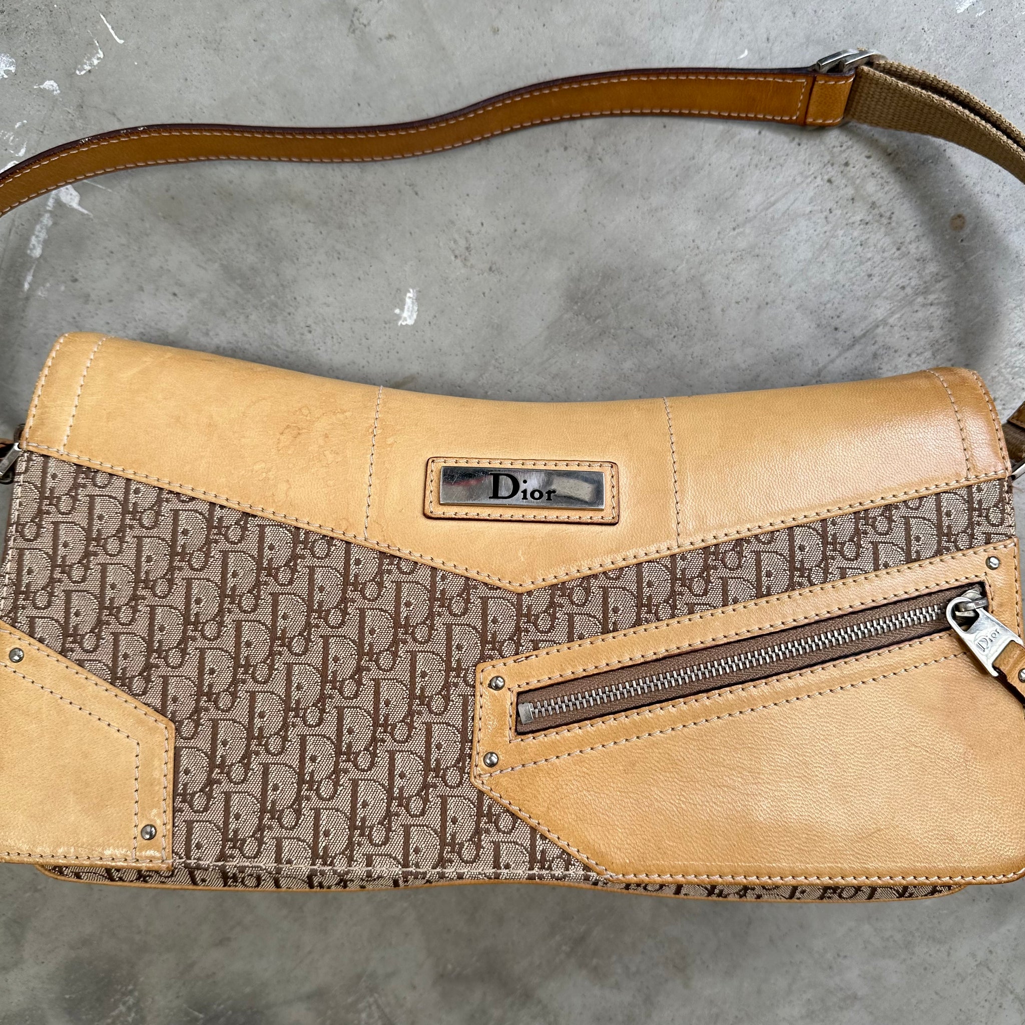 Christian Dior Street Chic Shoulder Bag